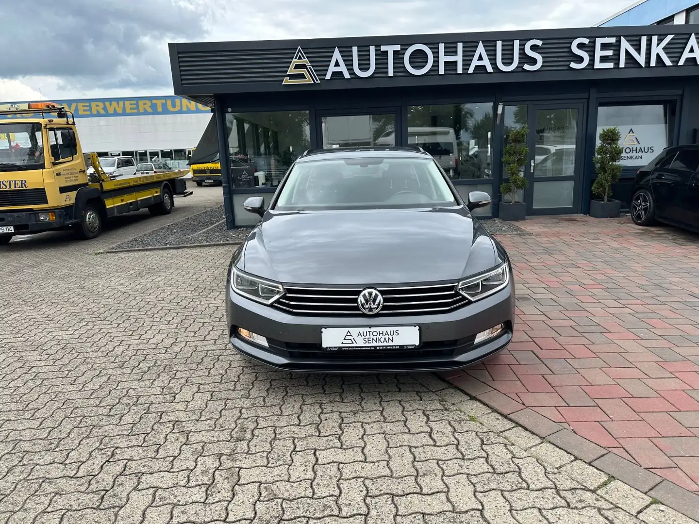 Volkswagen Passat Variant Passat 2.0 TDI Variant*2.HAND*NAVI*17"*ACC* Grey - 2