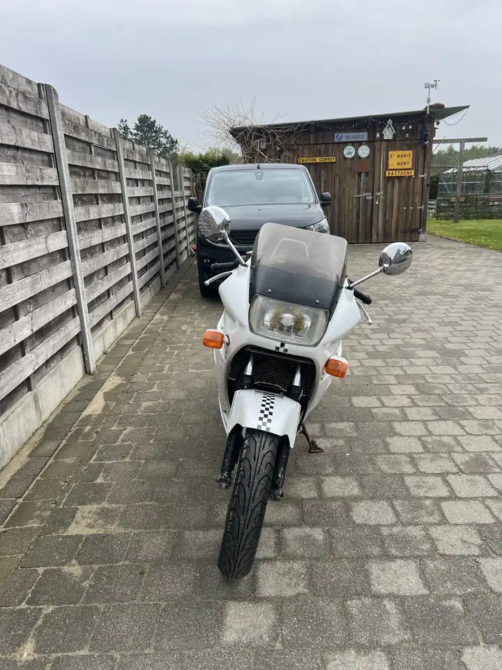 Honda VFR 750
