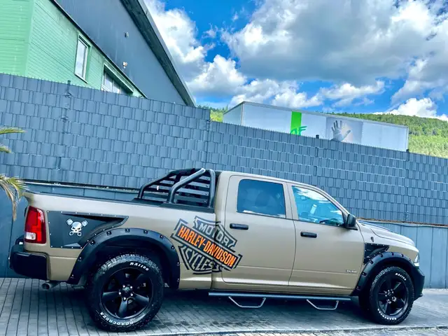 Dodge RAM 5,7 WIDEBODY-CREW CAB-HARLEY-EDITION-EXTREM
