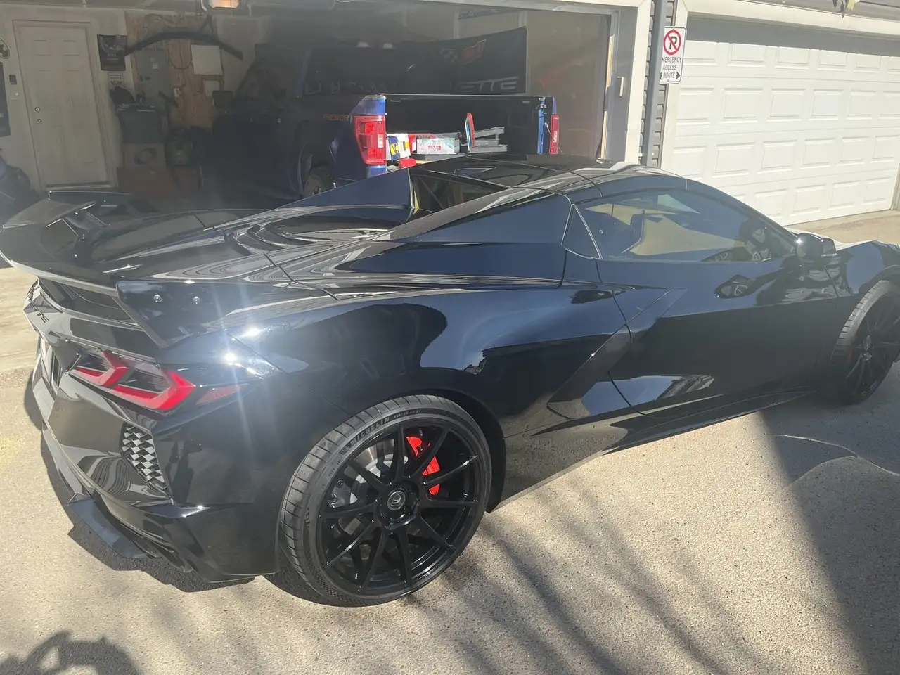 Chevrolet Corvette снимка Chevrolet Corvette