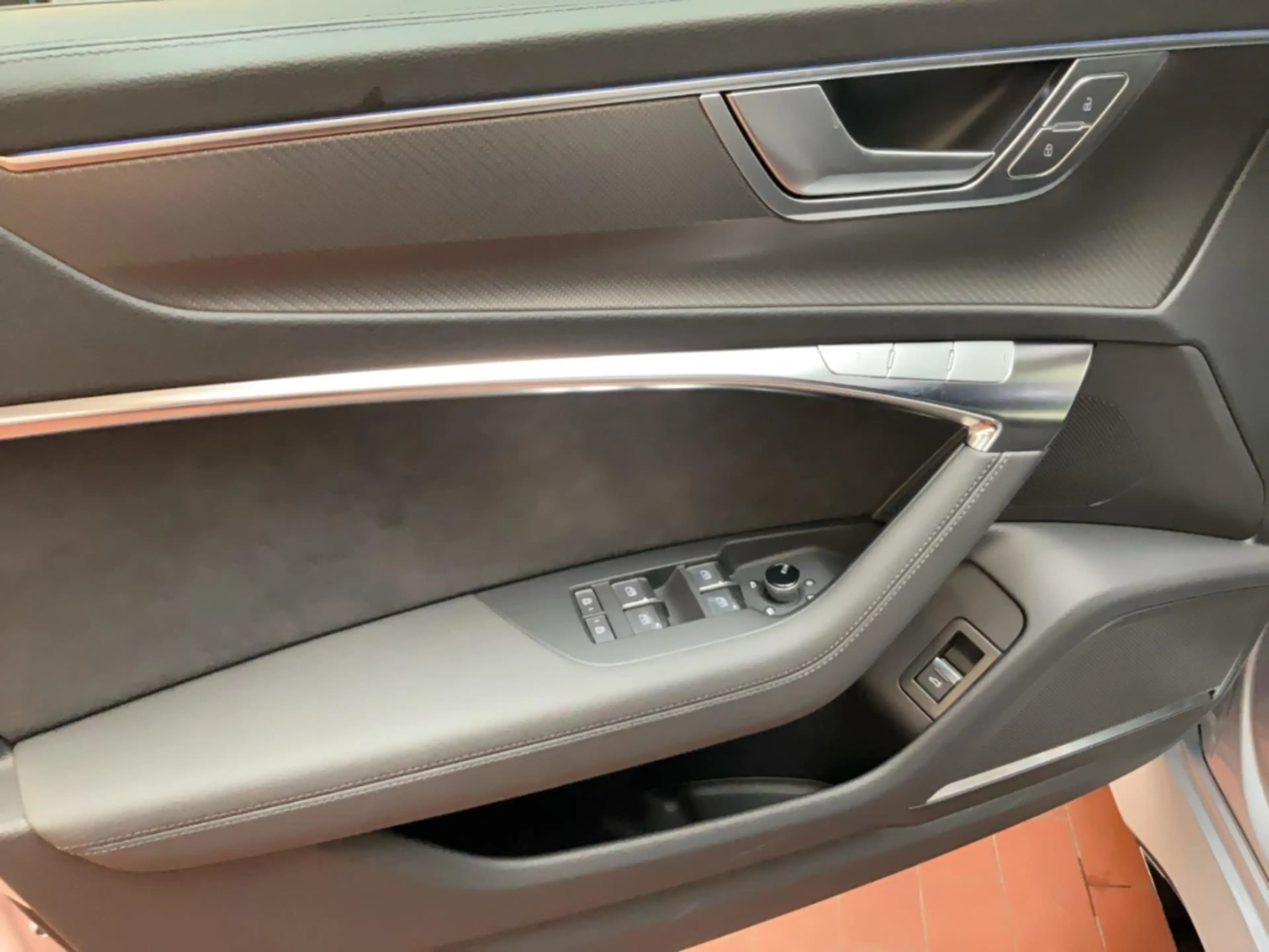 Audi RS6 Avant 4.0 TFSI quattro Alu Matrix-LED AHK B&O Kame — photo 12