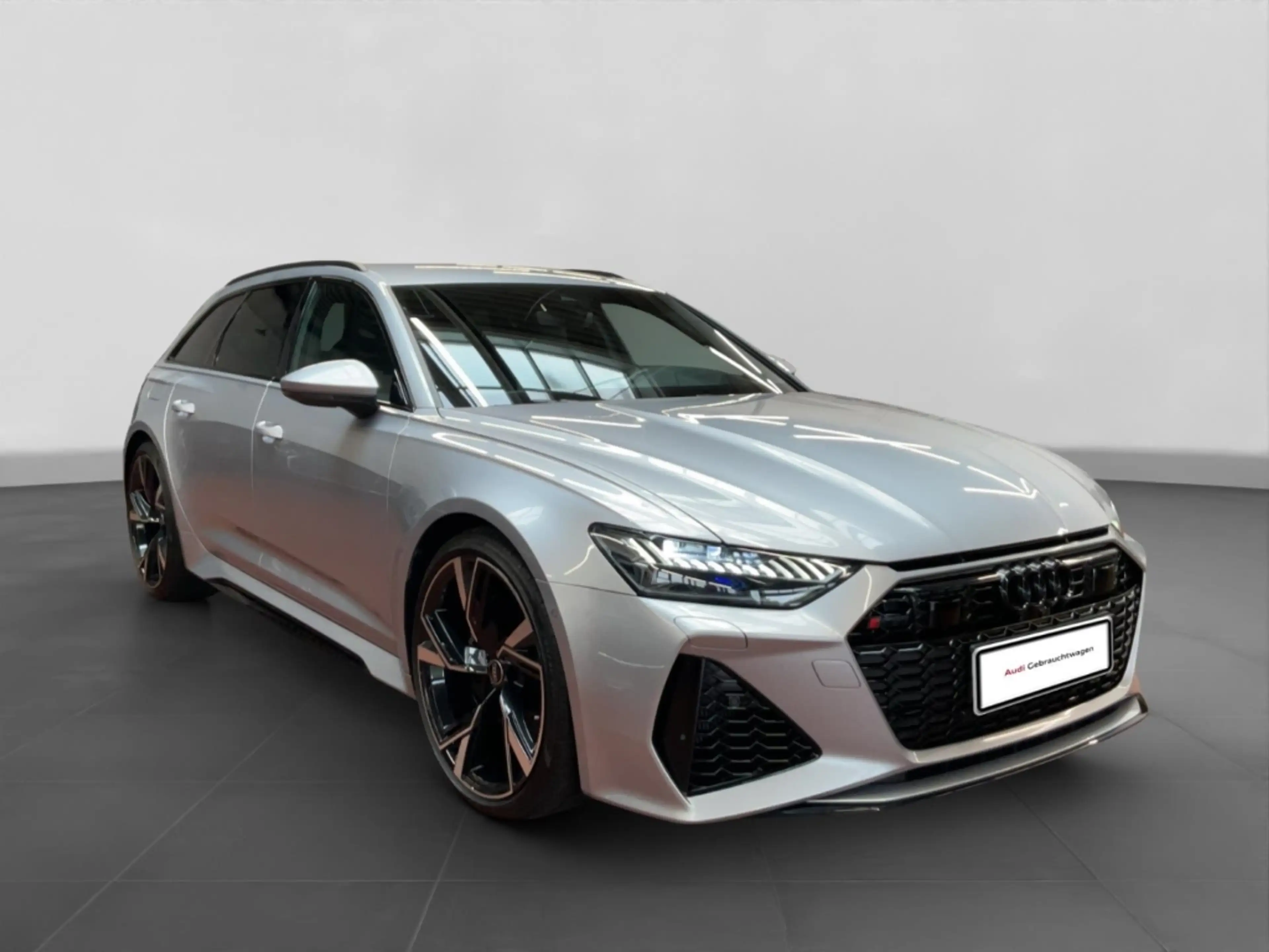 Audi RS6 Avant 4.0 TFSI quattro Alu Matrix-LED AHK B&O Kame — photo 7