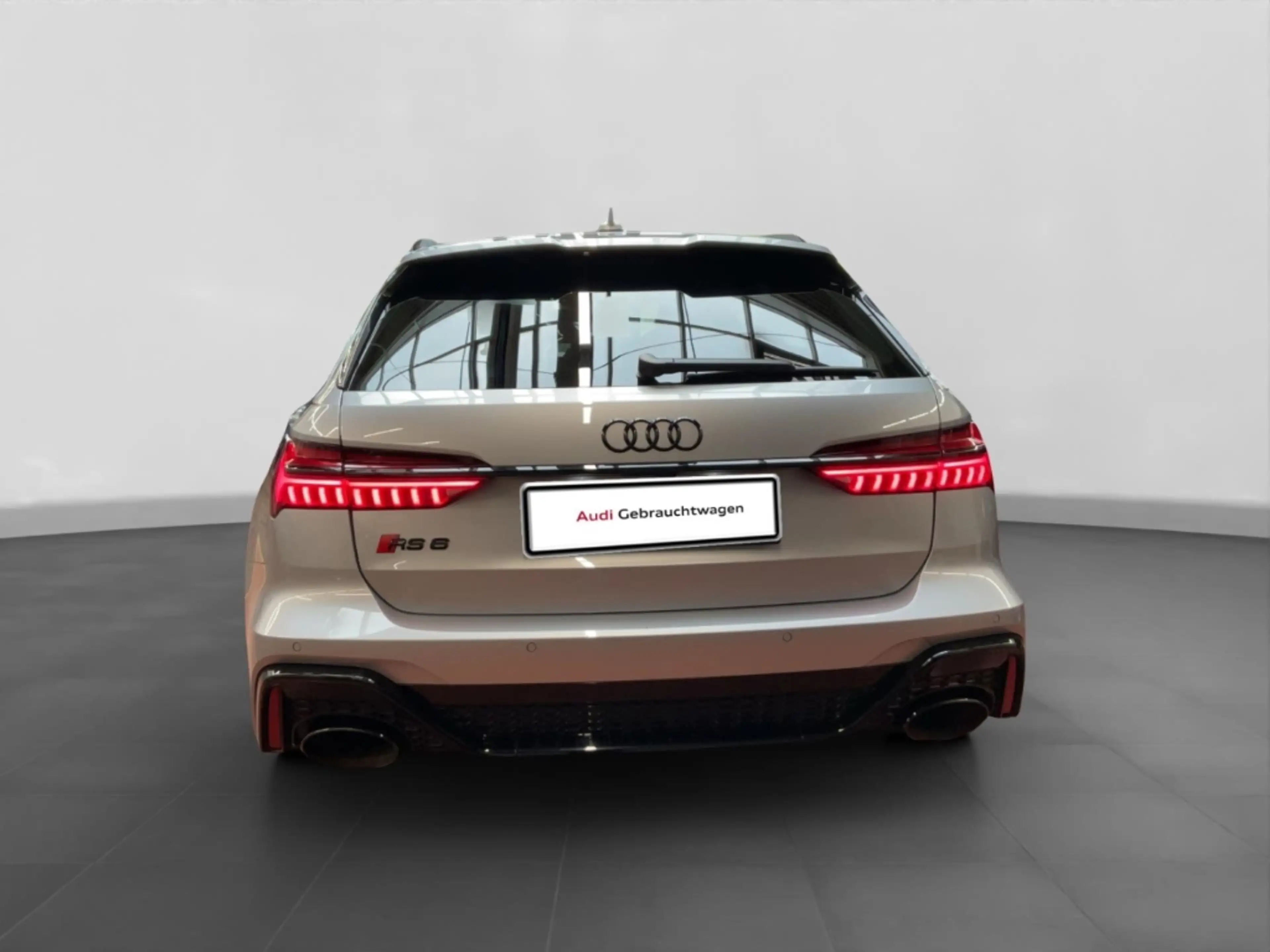 Audi RS6 Avant 4.0 TFSI quattro Alu Matrix-LED AHK B&O Kame — photo 5