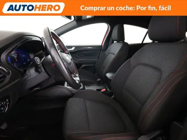 Ford Focus view 11