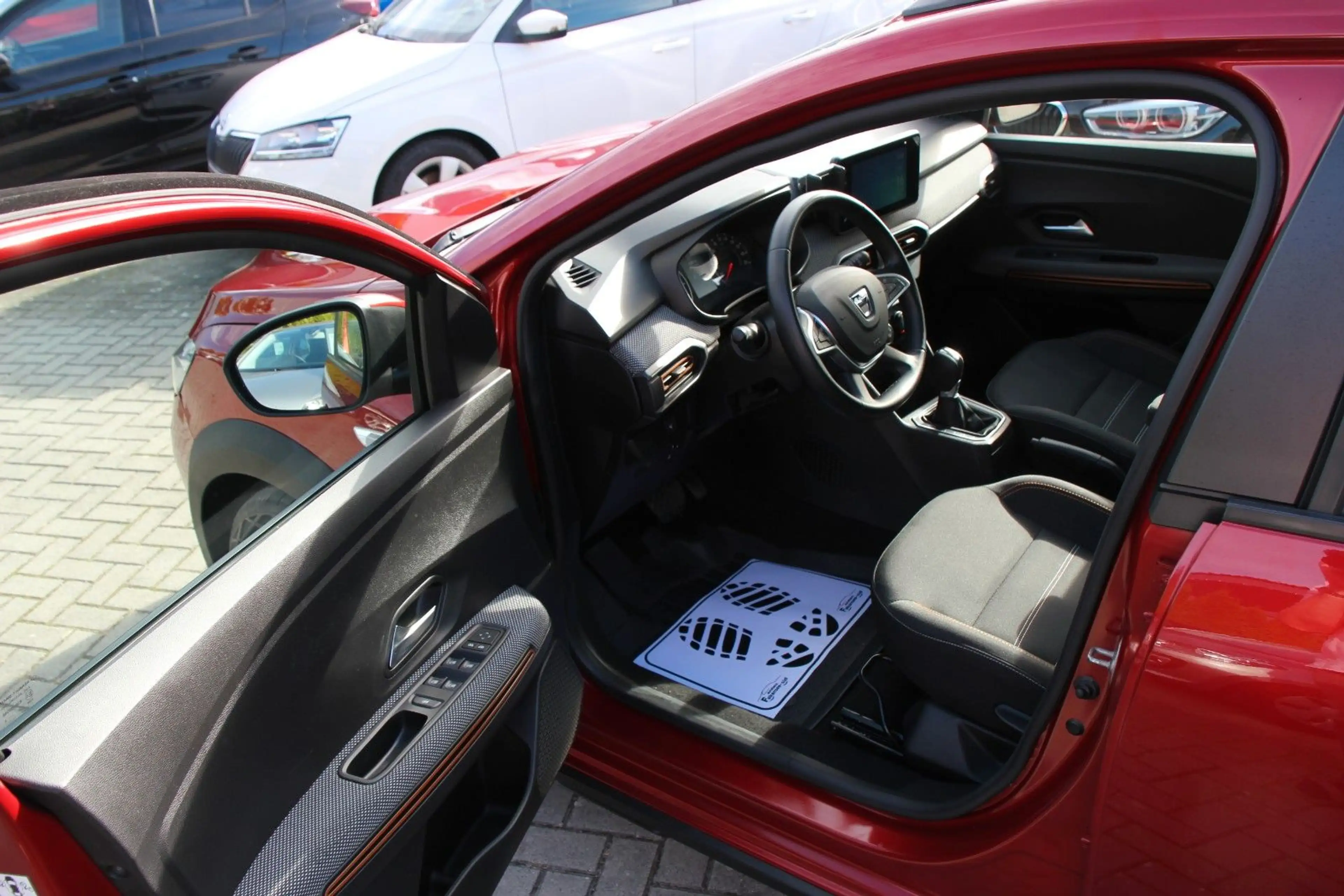 Dacia Sandero III Stepway Comfort — photo 12