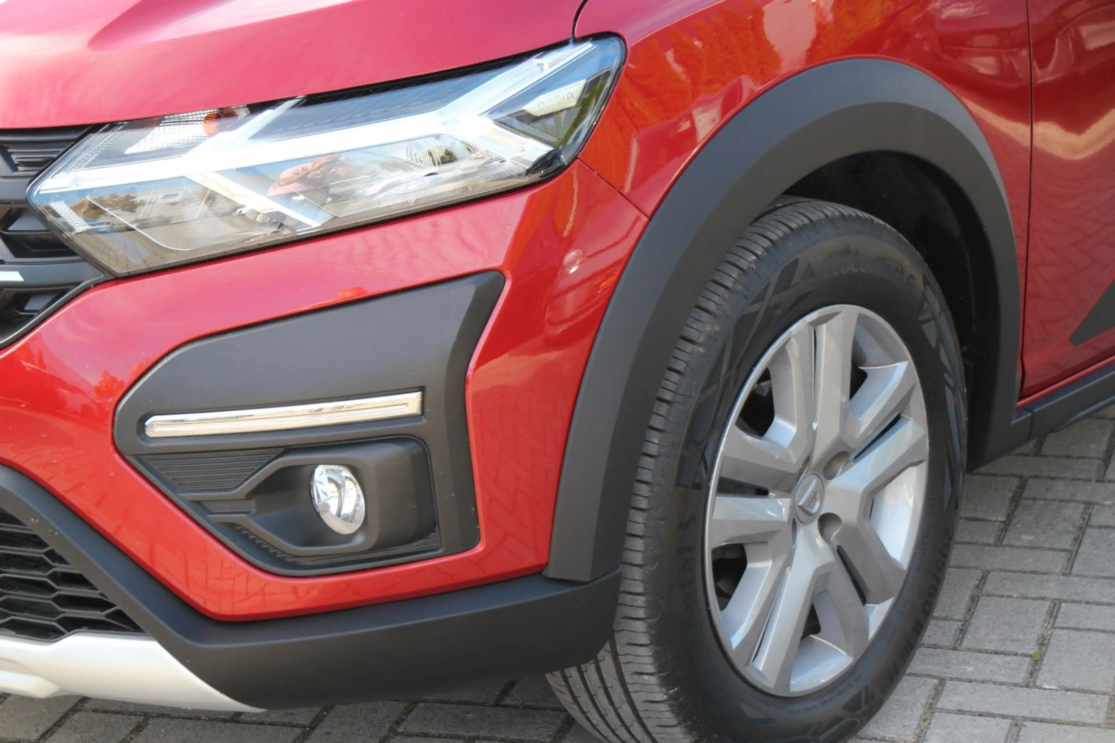 Dacia Sandero III Stepway Comfort — photo 2
