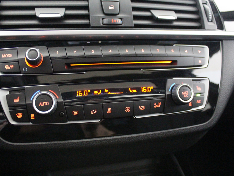 BMW 118 1-serie 118i Edition M Sport Shadow High Executive — photo 12