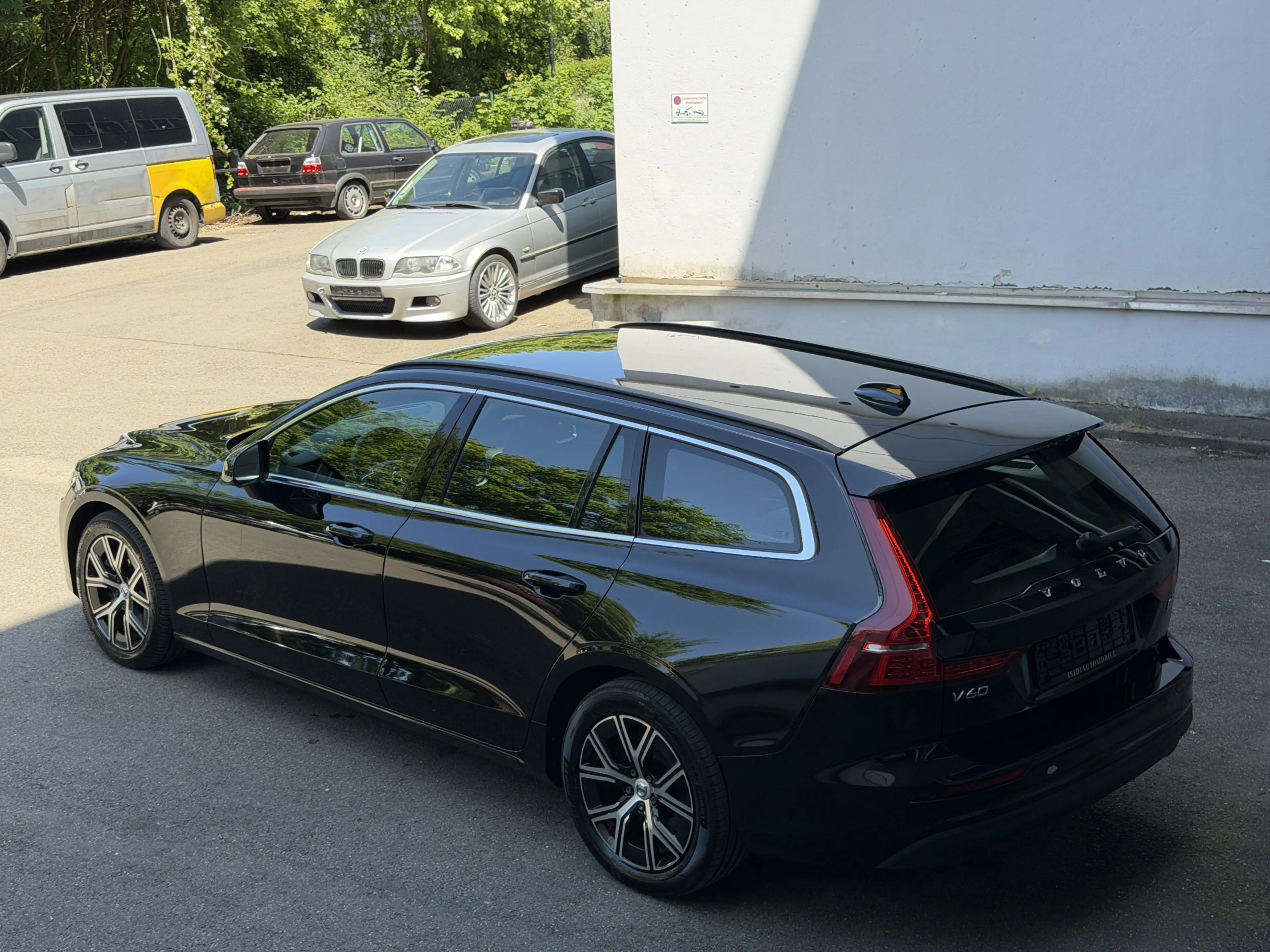 Volvo V60 Core LED Navi VirtualCockpit AHK Sitzheizung — photo 4