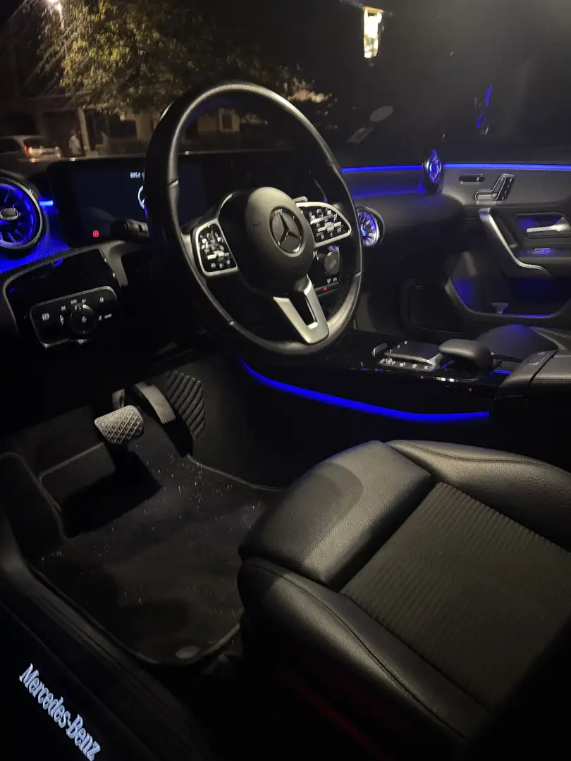 Mercedes-Benz A 200 Classe d 8G-DCT Progressive Line - 2