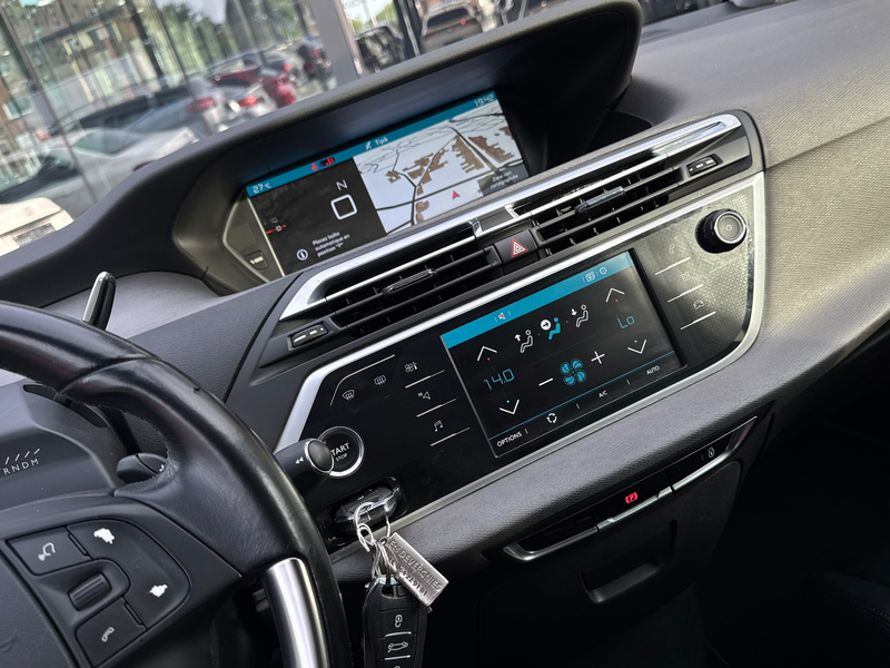 Citroen Grand C4 Picasso 1.6 BlueHDi / 7PLACES / BOITE AUTO / FULLOPTIONS — photo 12