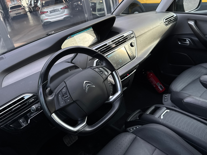 Citroen Grand C4 Picasso 1.6 BlueHDi / 7PLACES / BOITE AUTO / FULLOPTIONS — photo 6
