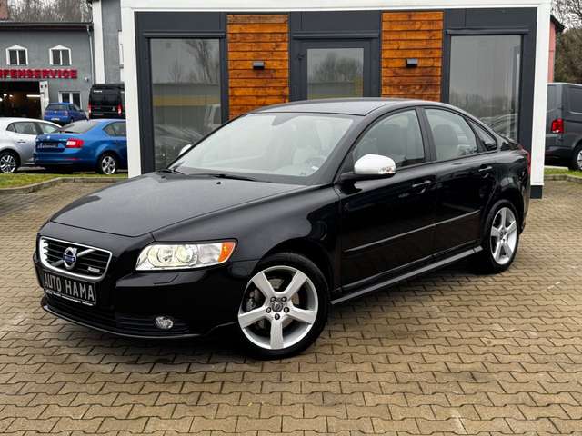 Imagine Volvo S40 Lim. D3 R-Design Pro Edition *SHZ*PDC*TOP*