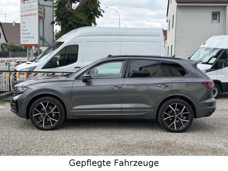 Volkswagen Touareg R-Line 4Motion 22" AHK PanoD Headup 360° — photo 2