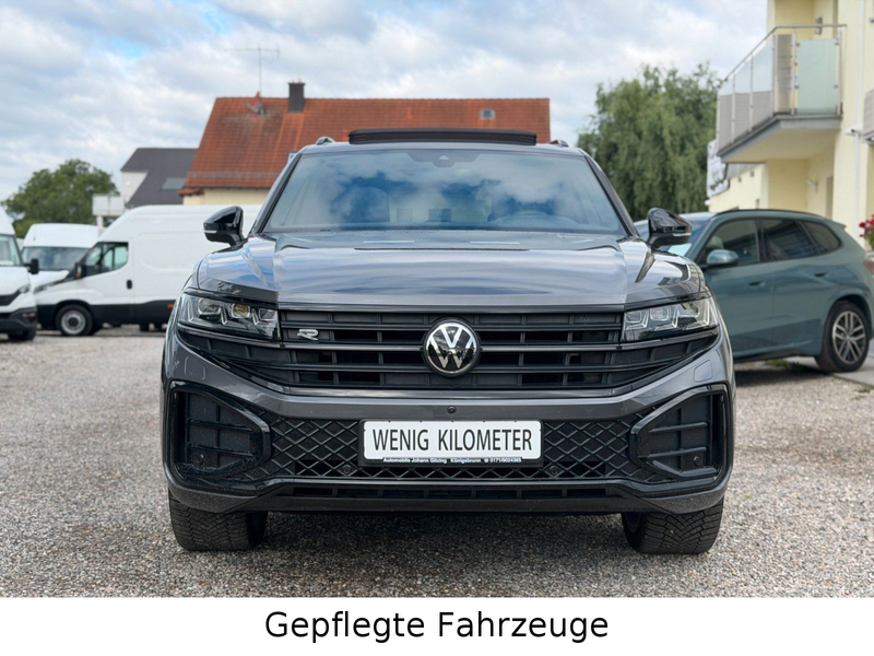 Volkswagen Touareg R-Line 4Motion 22" AHK PanoD Headup 360° — photo 9