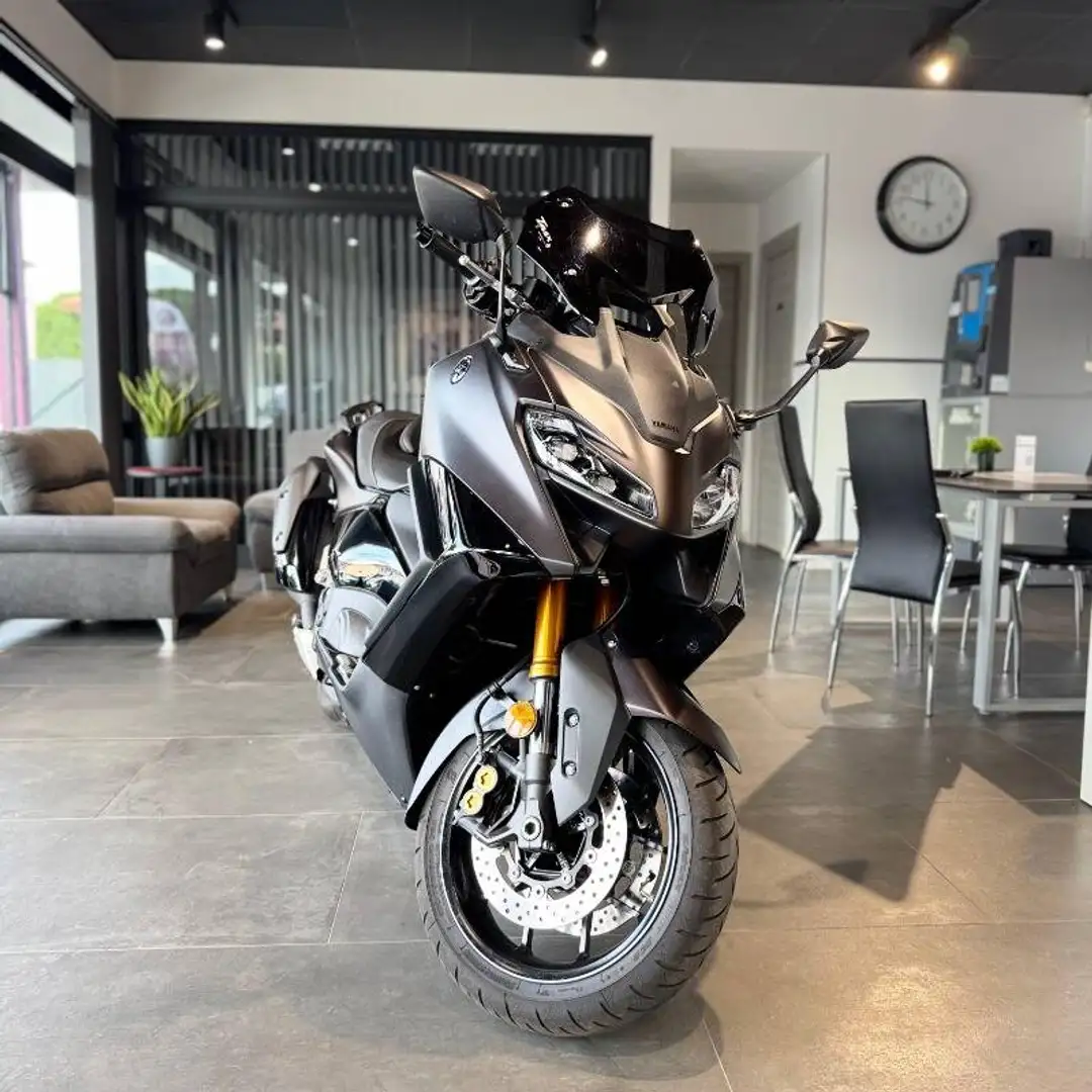 Yamaha 560 Tech Max Abs my22 - 1