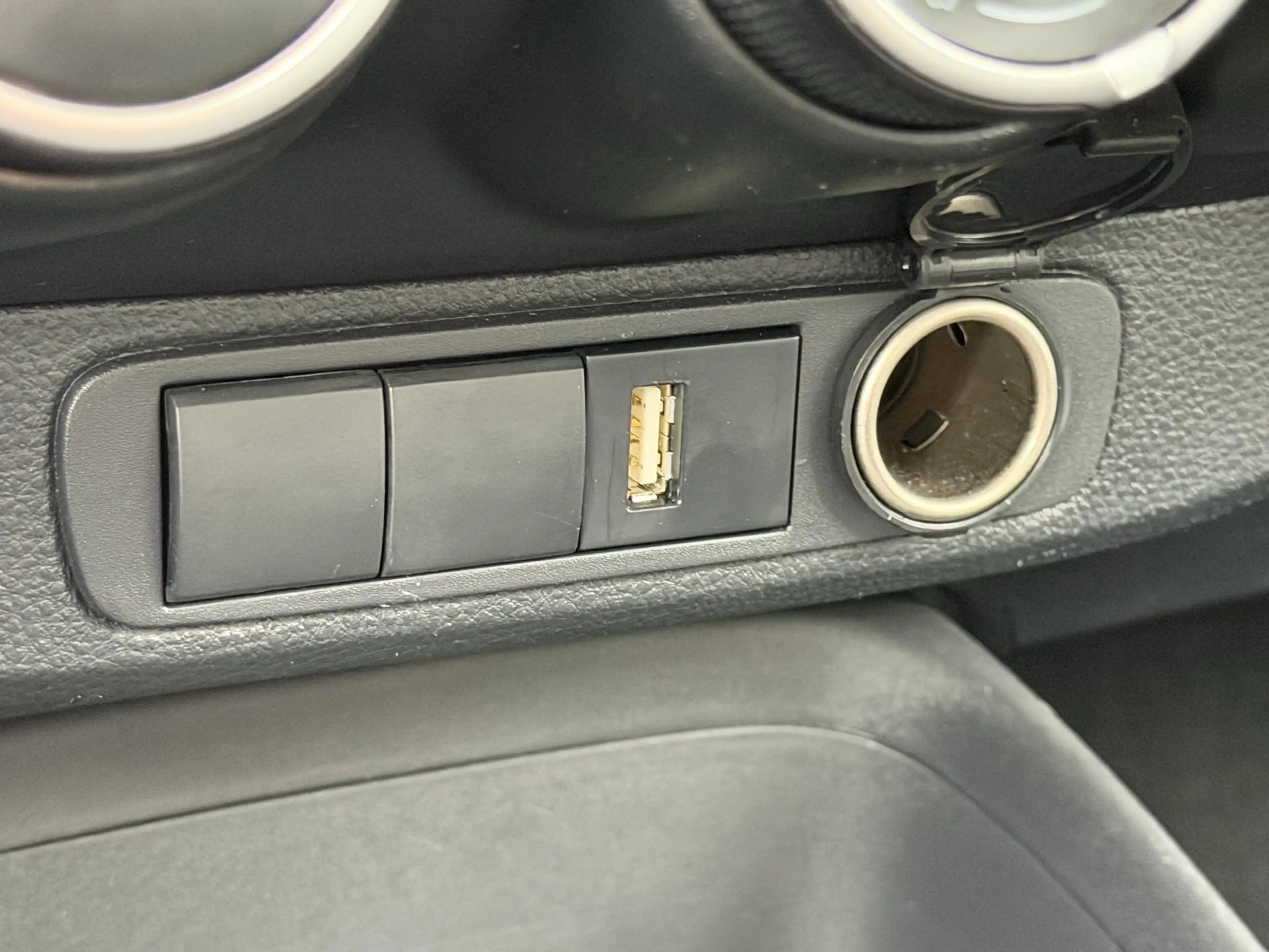 Toyota Aygo X 1.0 VVT-i MT Play Airco Camera Cruise — photo 12