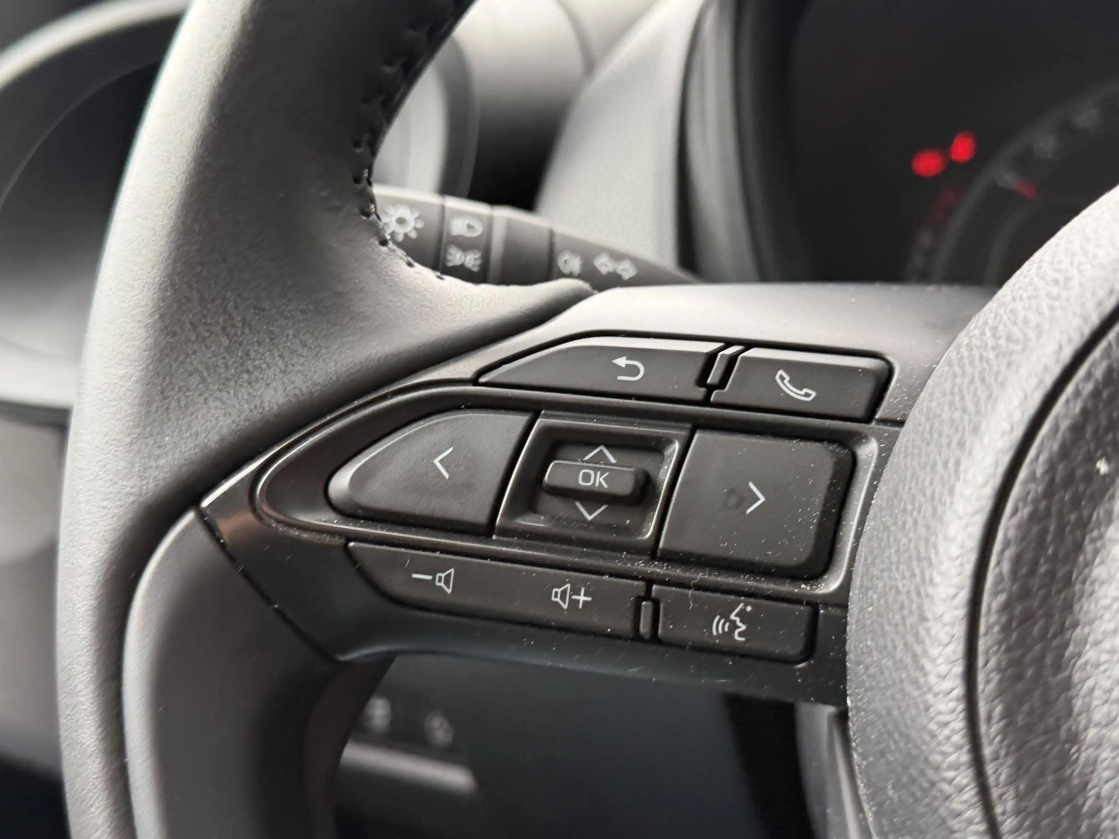 Toyota Aygo X 1.0 VVT-i MT Play Airco Camera Cruise — photo 7