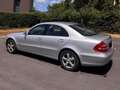 Mercedes-Benz E 220 Silber - thumbnail 1