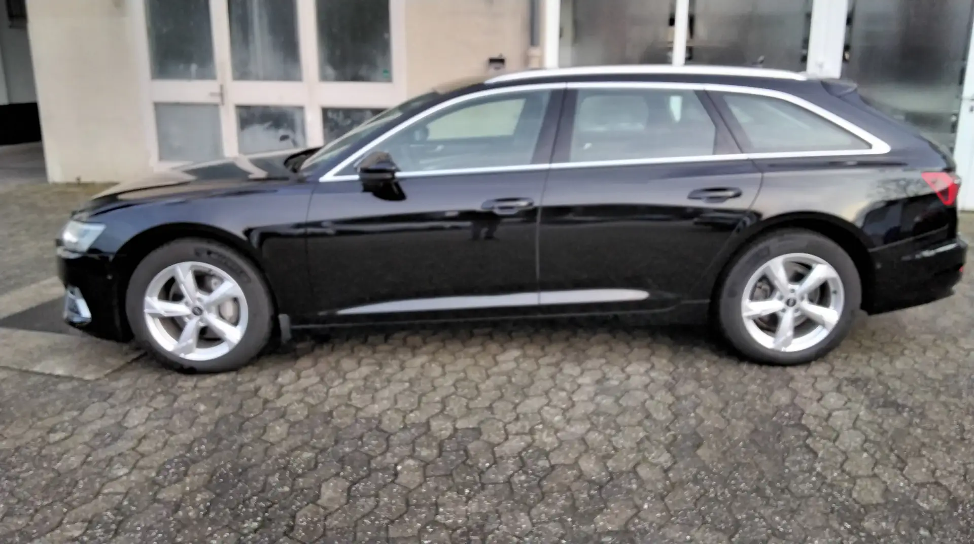 Audi A6 40 TDI quattro LED ACC NAVI (AHK opt.) Schwarz - 2