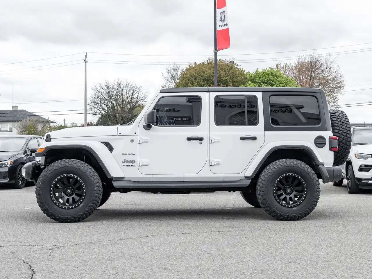 Jeep Wrangler снимка Jeep Wrangler