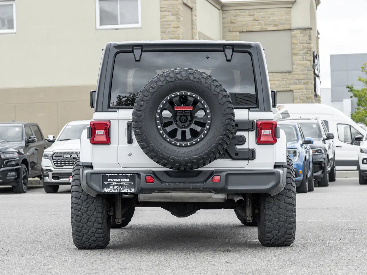 Jeep Wrangler снимка Jeep Wrangler