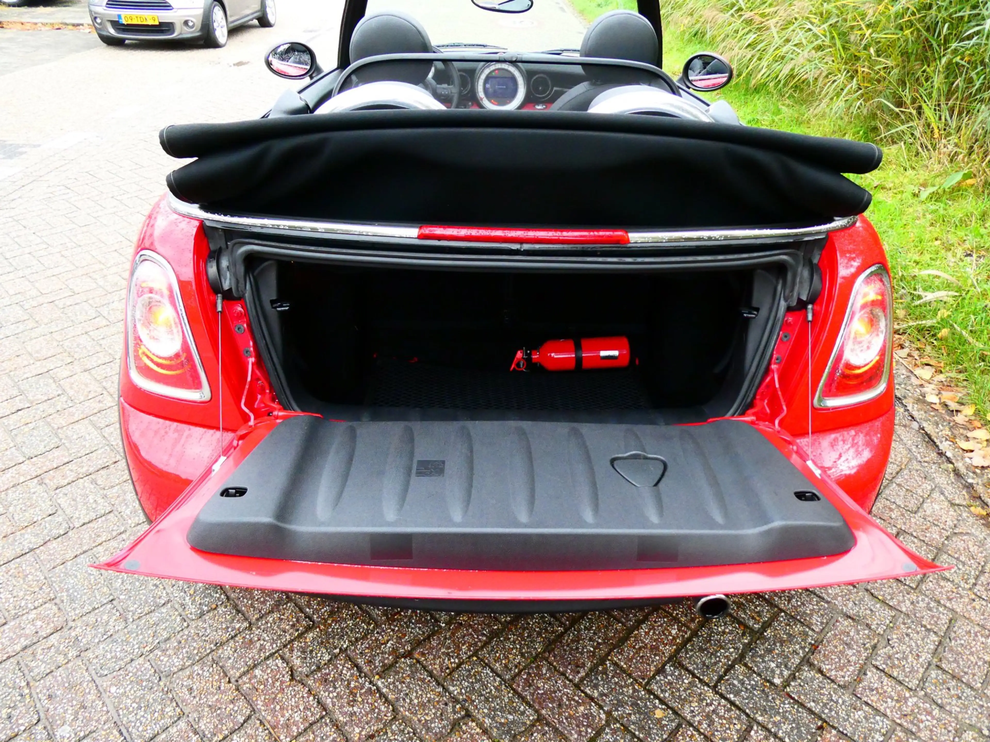 MINI Cooper Cabrio 1.6 120pk 110.000km. 2e eig. Clima Cruise Leder Na — photo 20