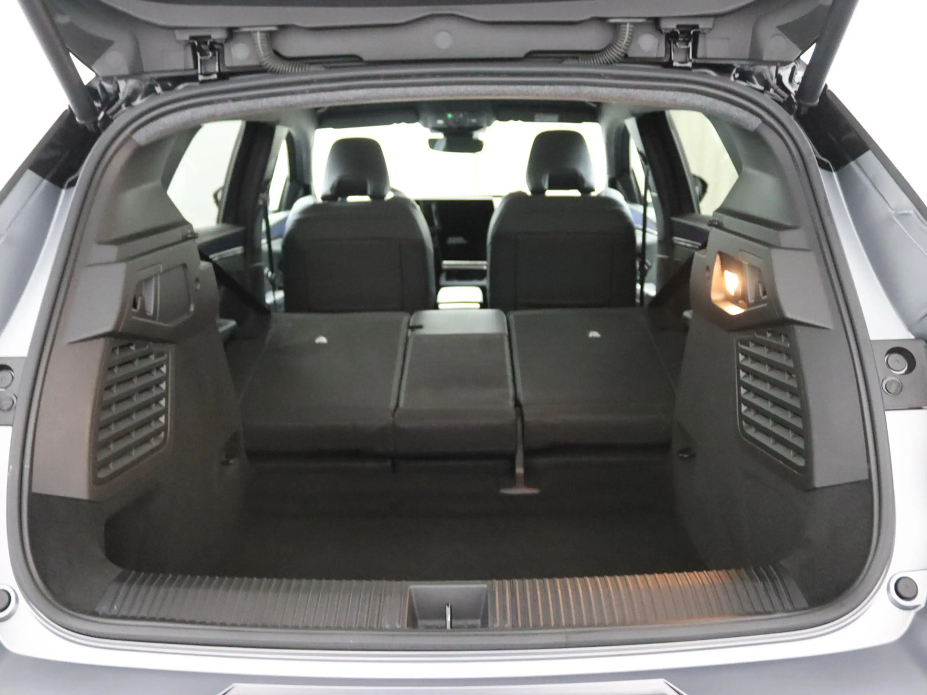 Renault Scenic E-Tech esprit Alpine 220 pk long range | Panoramad — photo 11