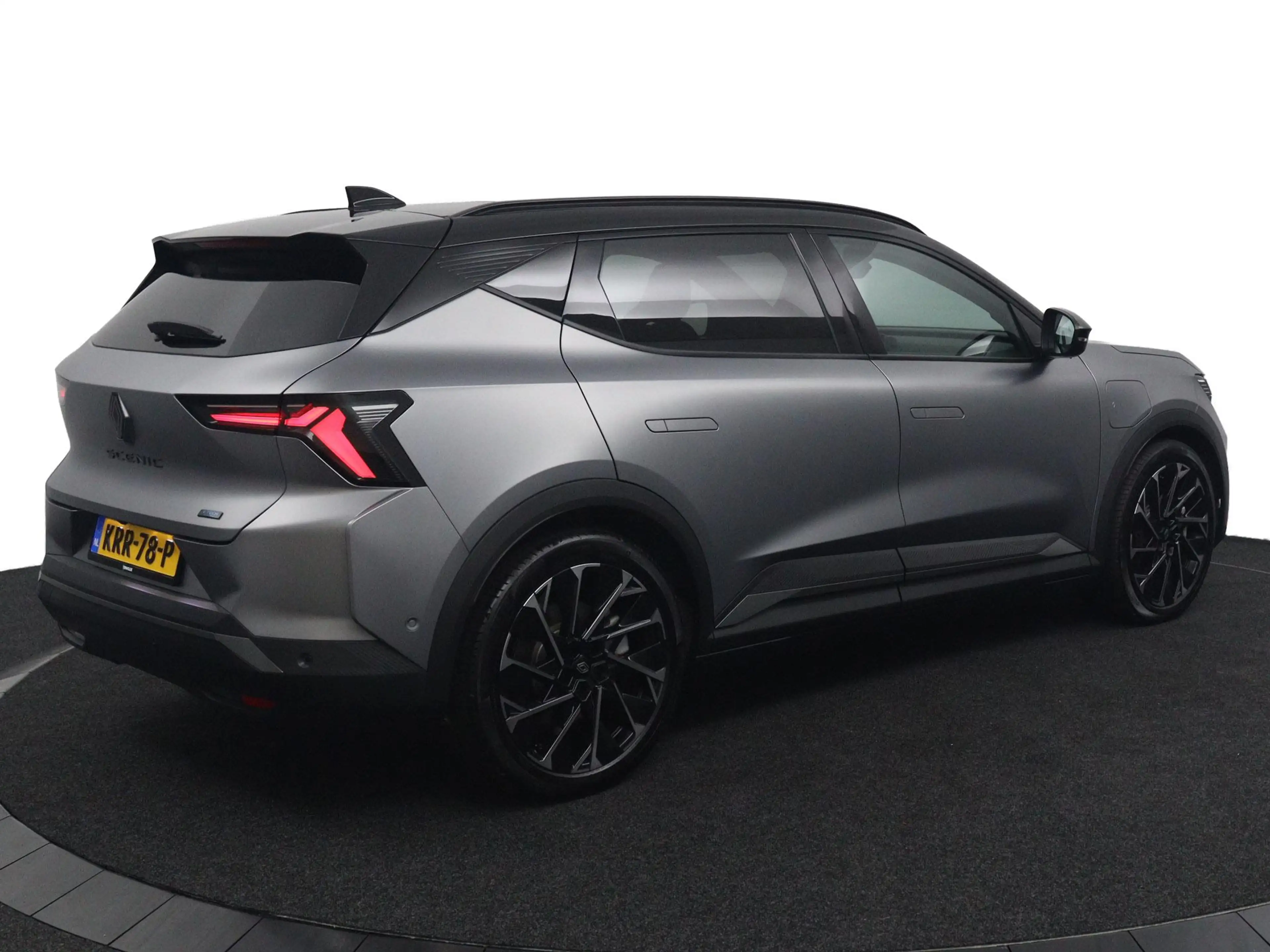 Renault Scenic E-Tech esprit Alpine 220 pk long range | Panoramad — photo 5