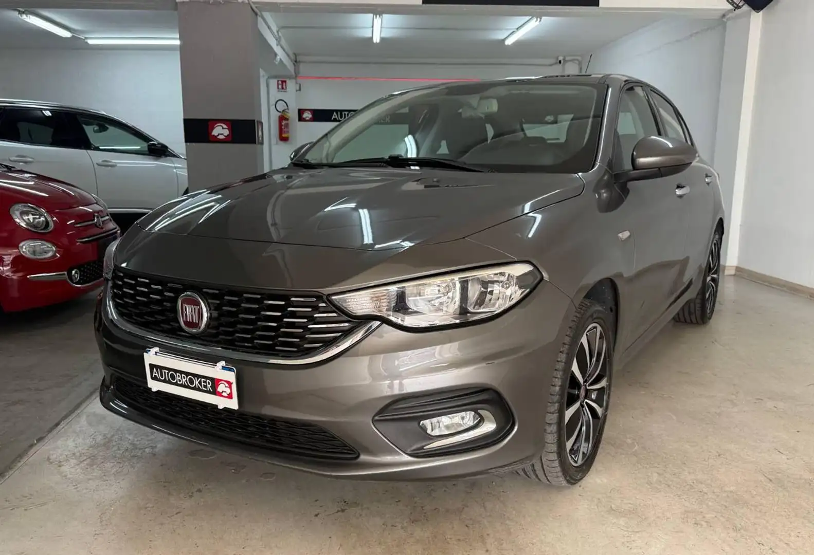 Fiat Tipo 1.3 Mjt 4 porte Lounge Grigio - 1
