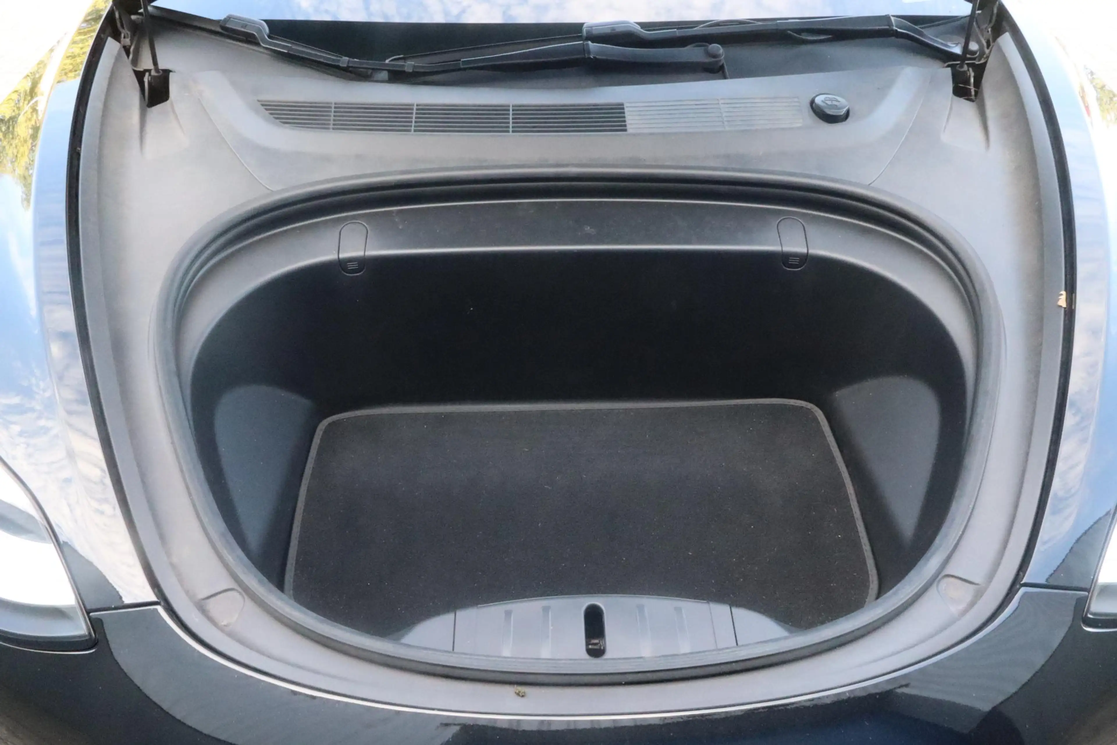 Tesla Model 3 Long Range AWD 75 kWh | 83,6% | Full Self-Driving — photo 18