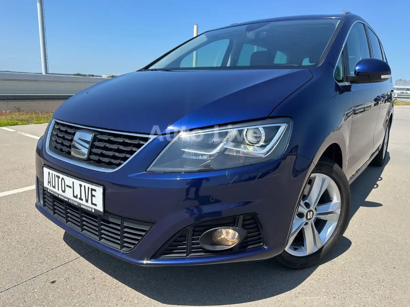 SEAT Alhambra 2.0 TDI*XCELLENCE*DSG*7 ST*NAVI*XEN*AHK Blau - 1