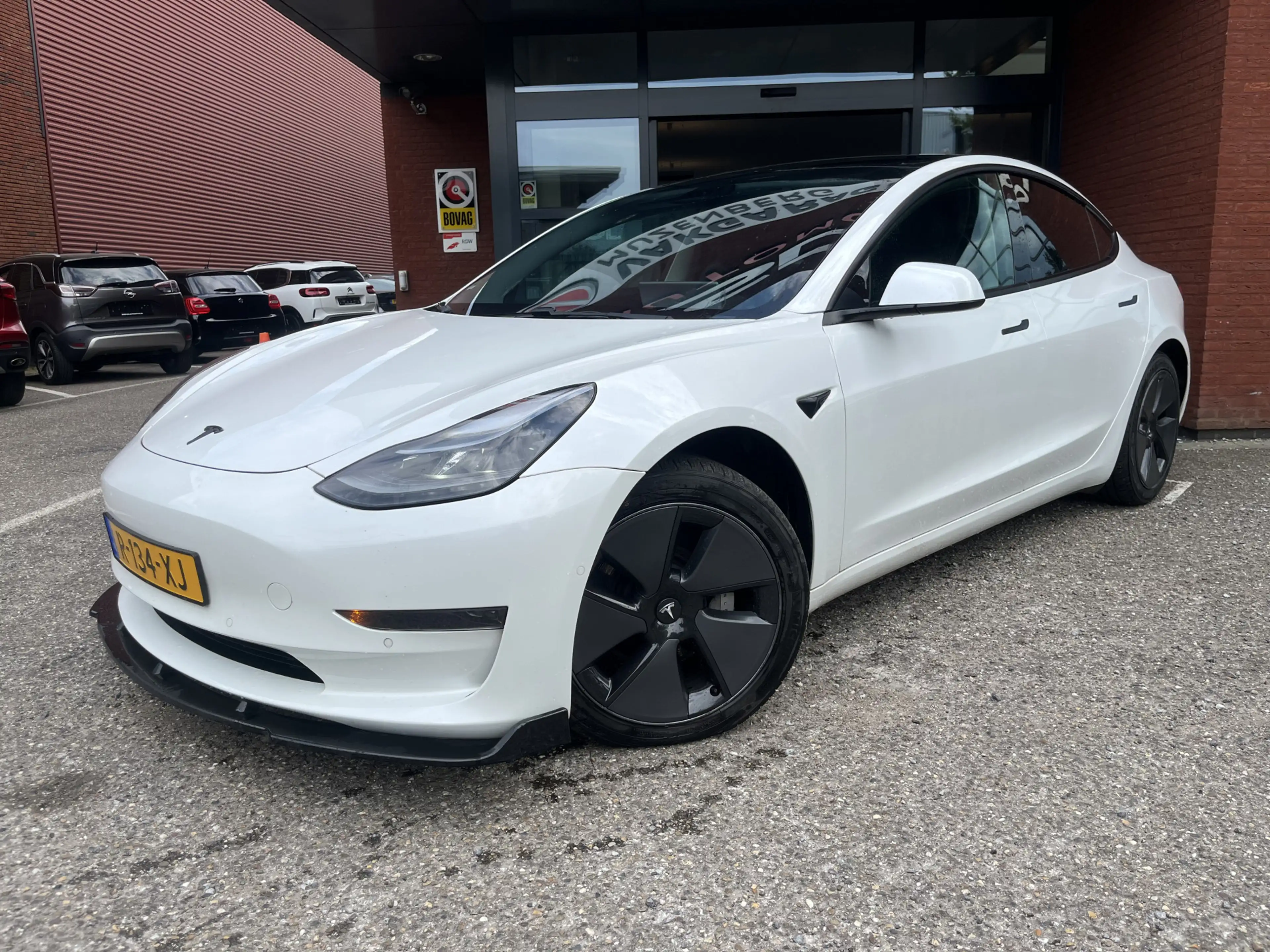 Tesla Model 3 Standard RWD Plus 60 kWh PANODAK // NAVI // ADAPTI — photo 2