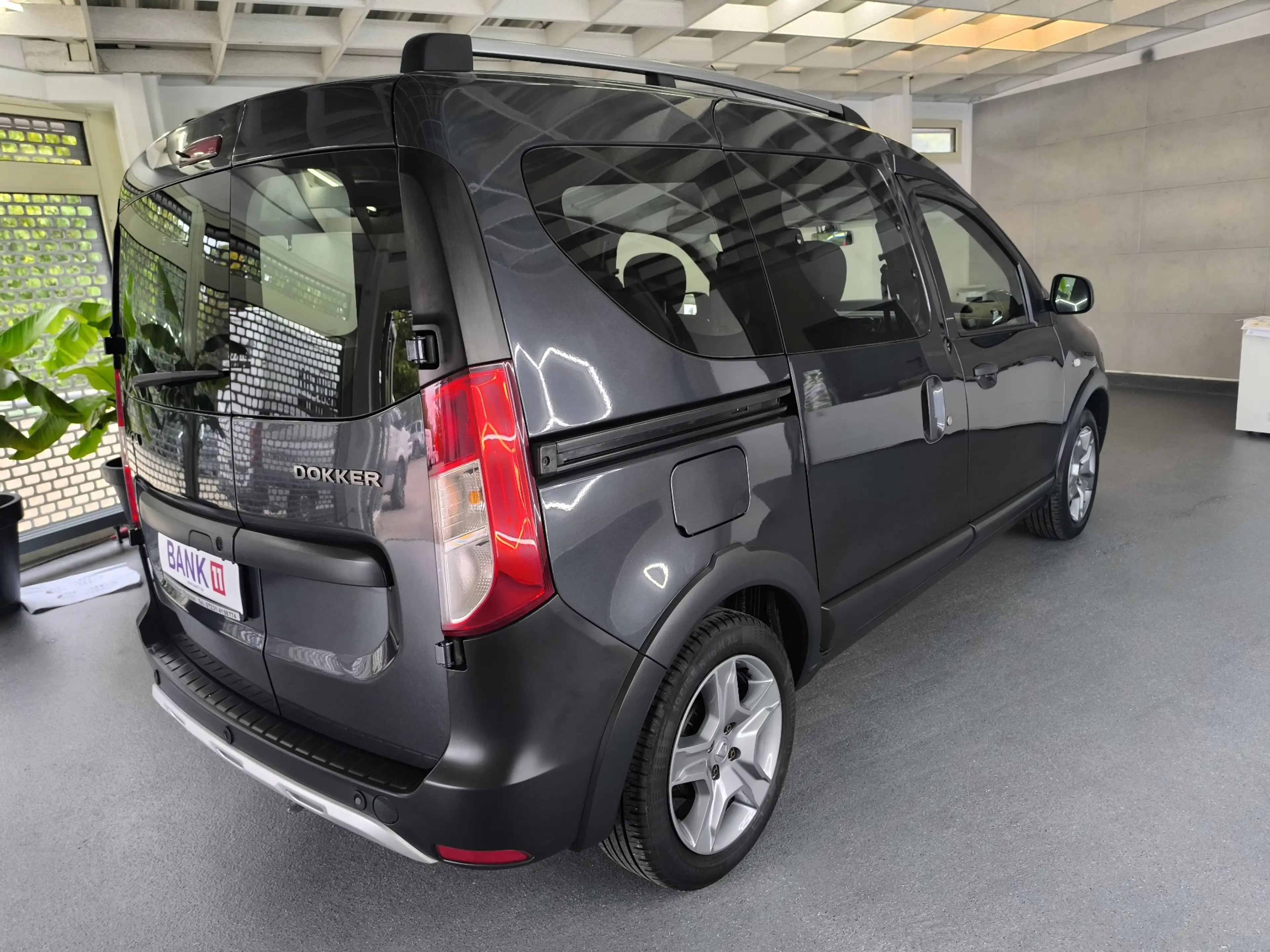 Dacia Dokker Stepway Celebration.-Navigation.-Klimaanlage.-PDC — photo 5