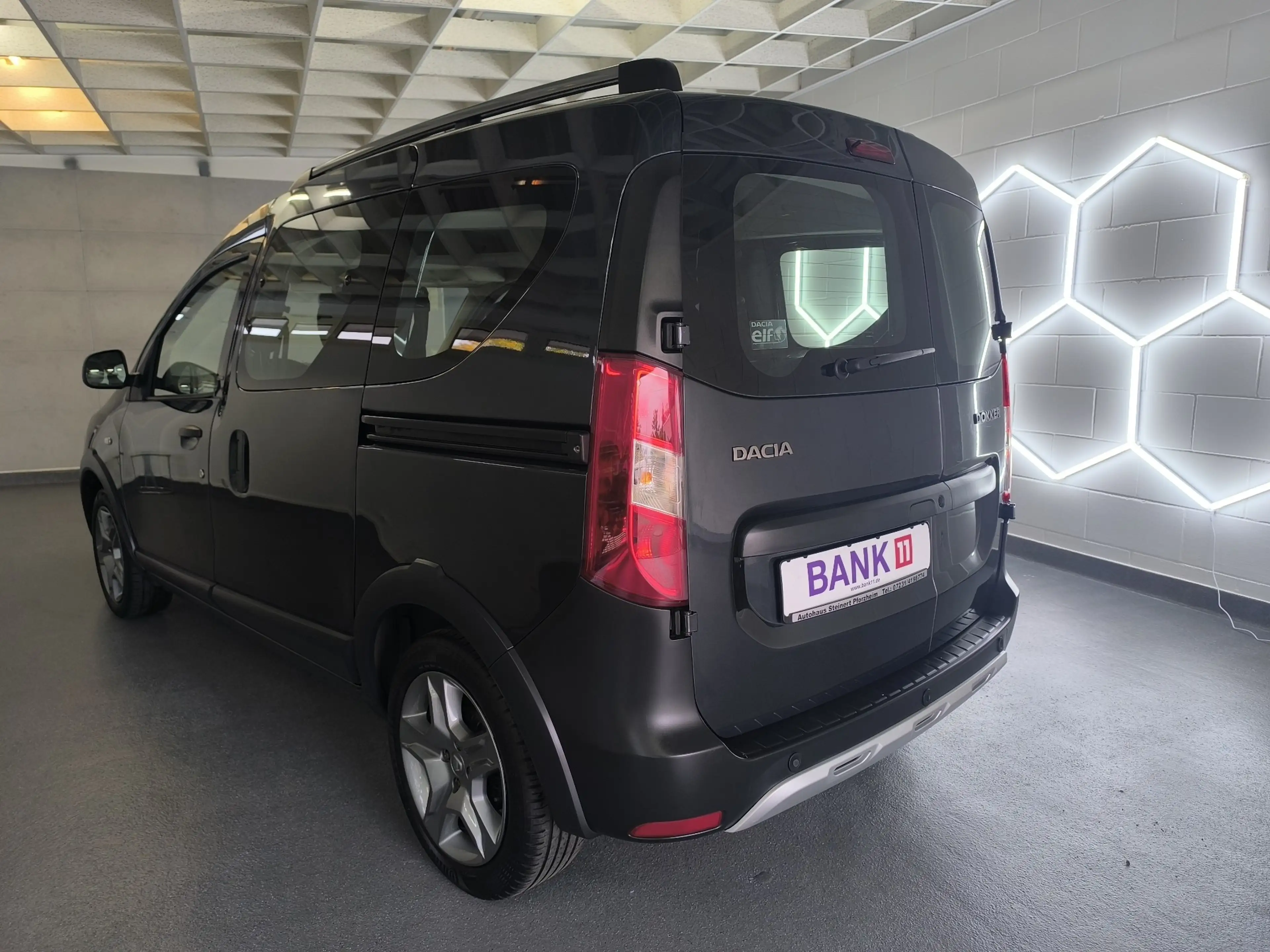 Dacia Dokker Stepway Celebration.-Navigation.-Klimaanlage.-PDC — photo 7