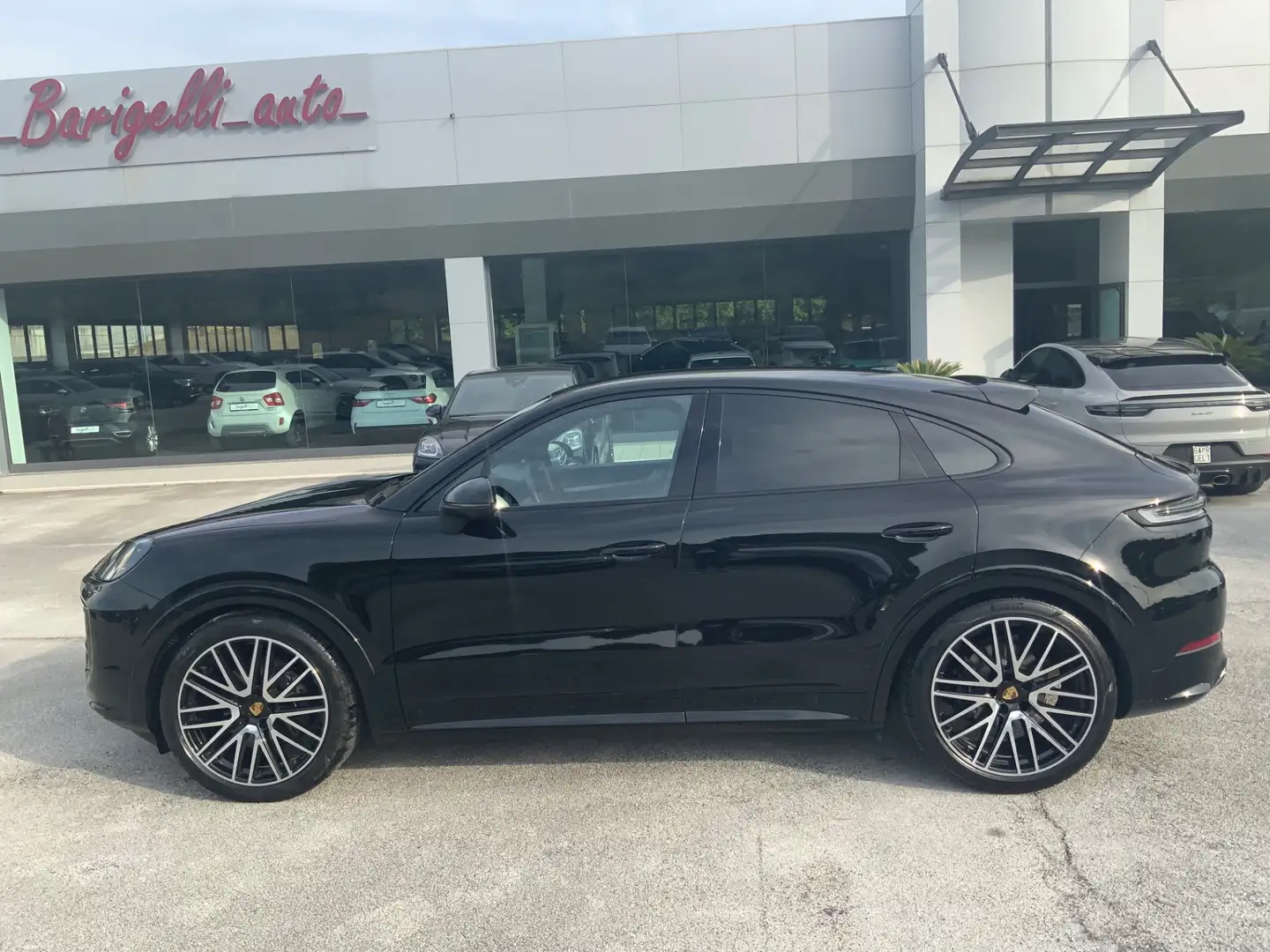 Porsche Cayenne Coupé 3.0 V6 RUOTE POST.STERZANTI.CERCHI 22.PASM. Nero - 1