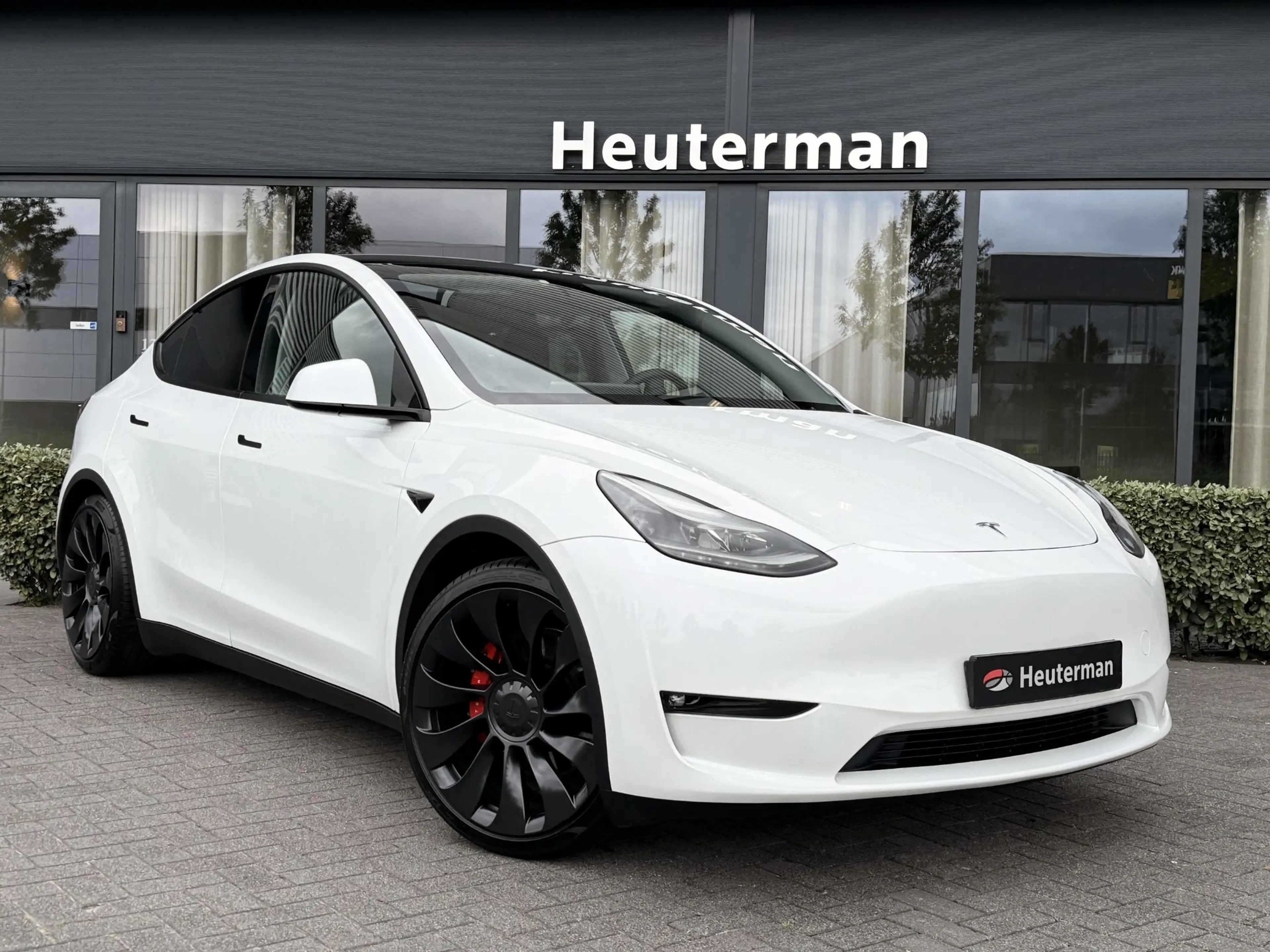 Tesla Model Y Performance AWD/Pano/Trekhaak/95%SOH — photo 13