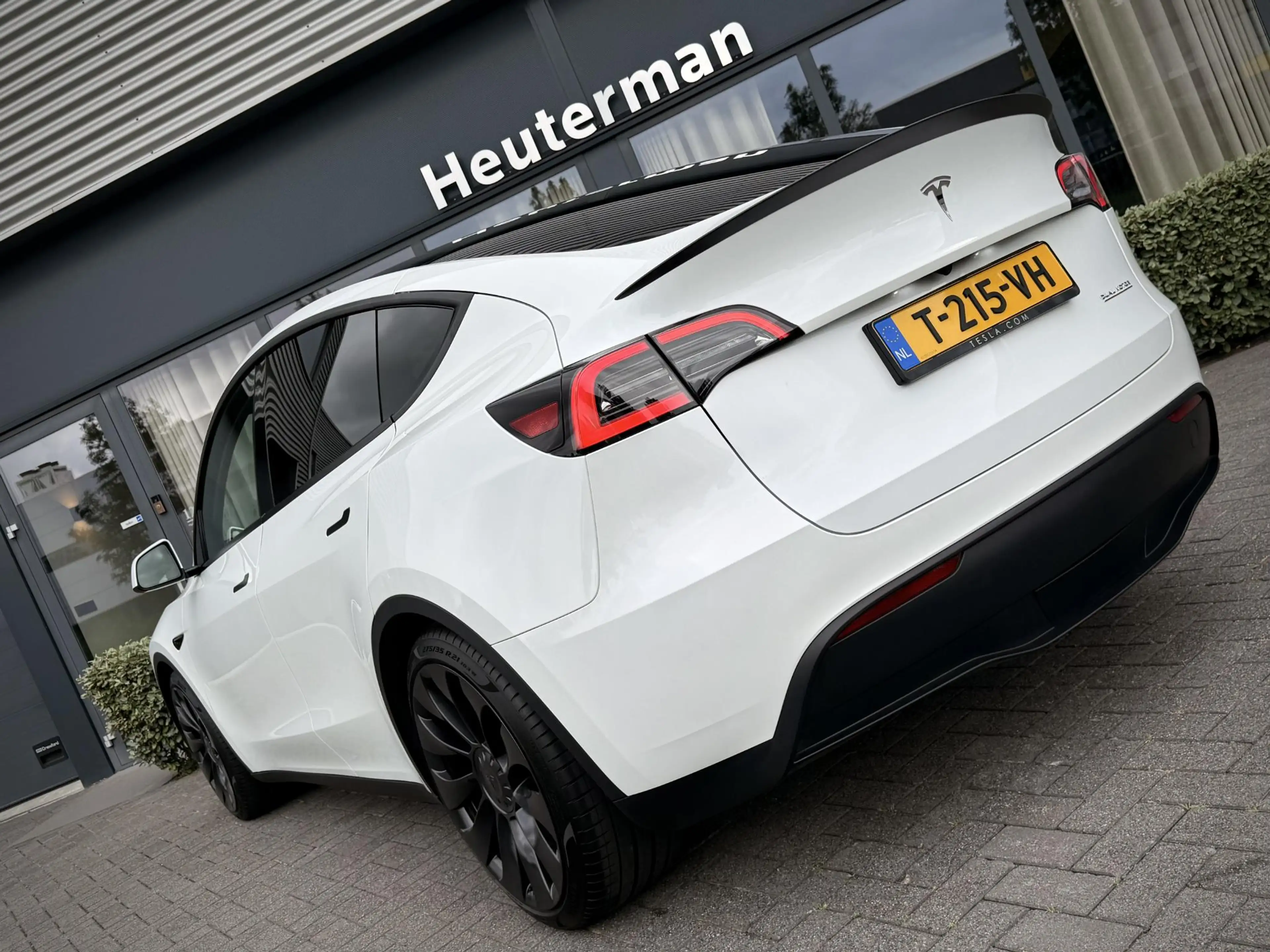 Tesla Model Y Performance AWD/Pano/Trekhaak/95%SOH — photo 10