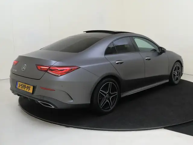 Mercedes-Benz Cla view 4