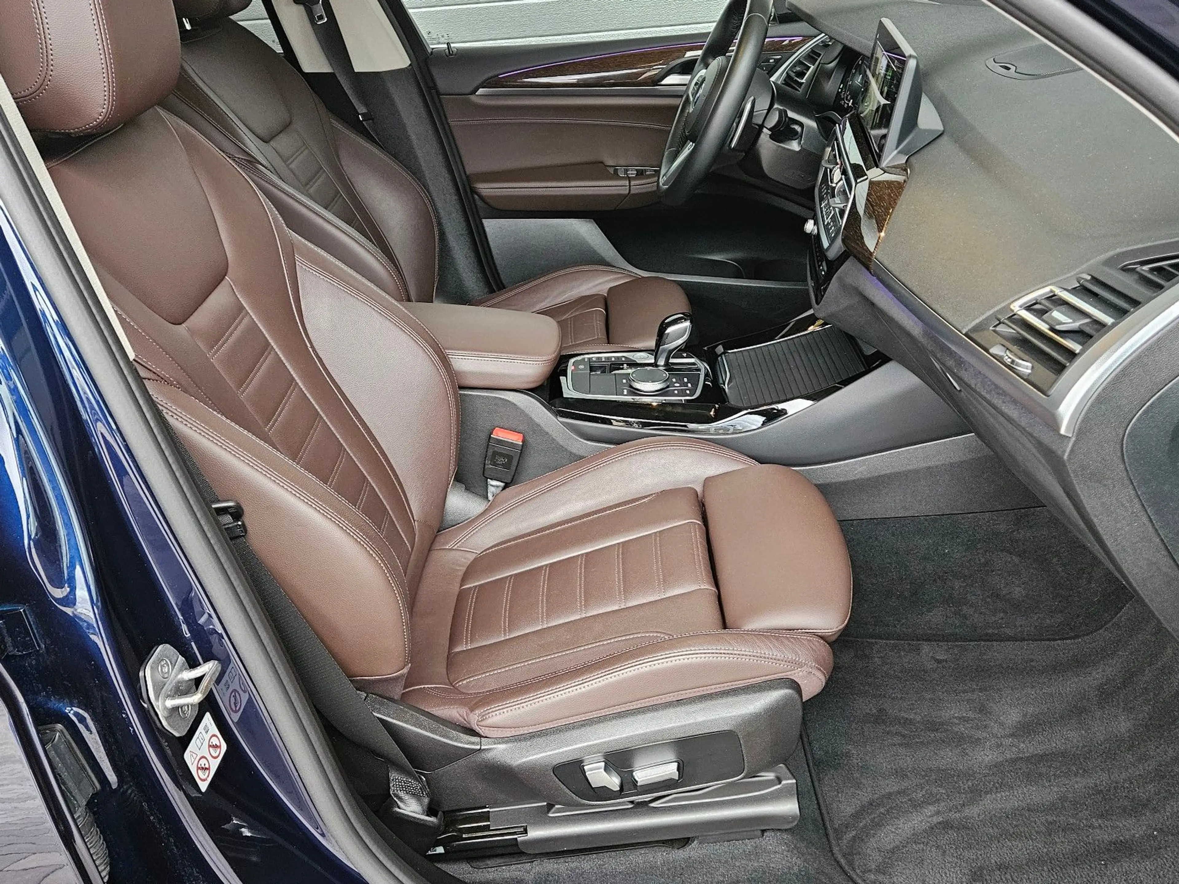 BMW X3 xDrive30e M Sportlenkrad 20Zoll — photo 11