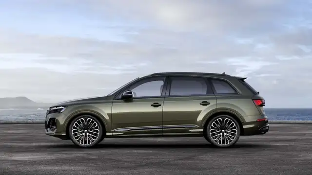 Audi SQ7 SQ7 SUV TFSI quattro tipronic sport attitude