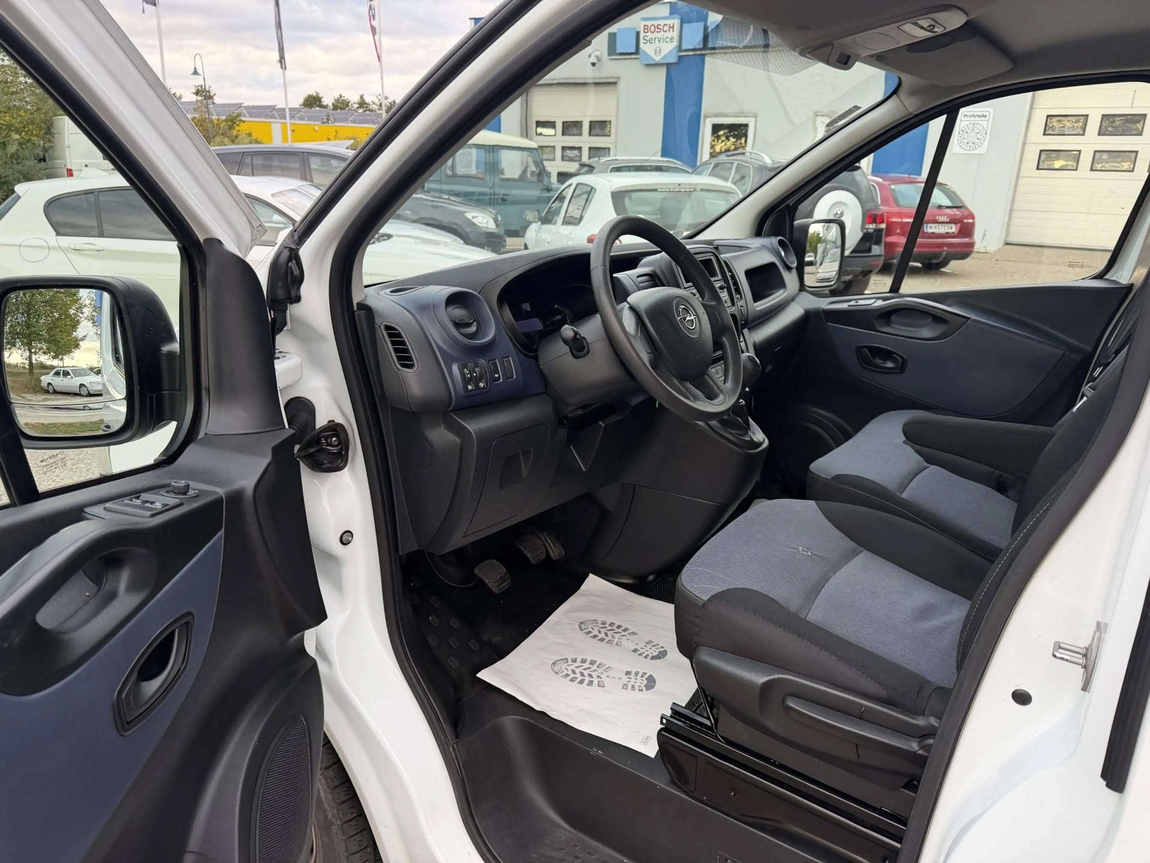 Opel Vivaro Kasten L1H1*Pickerl NEU*Klima* — photo 6