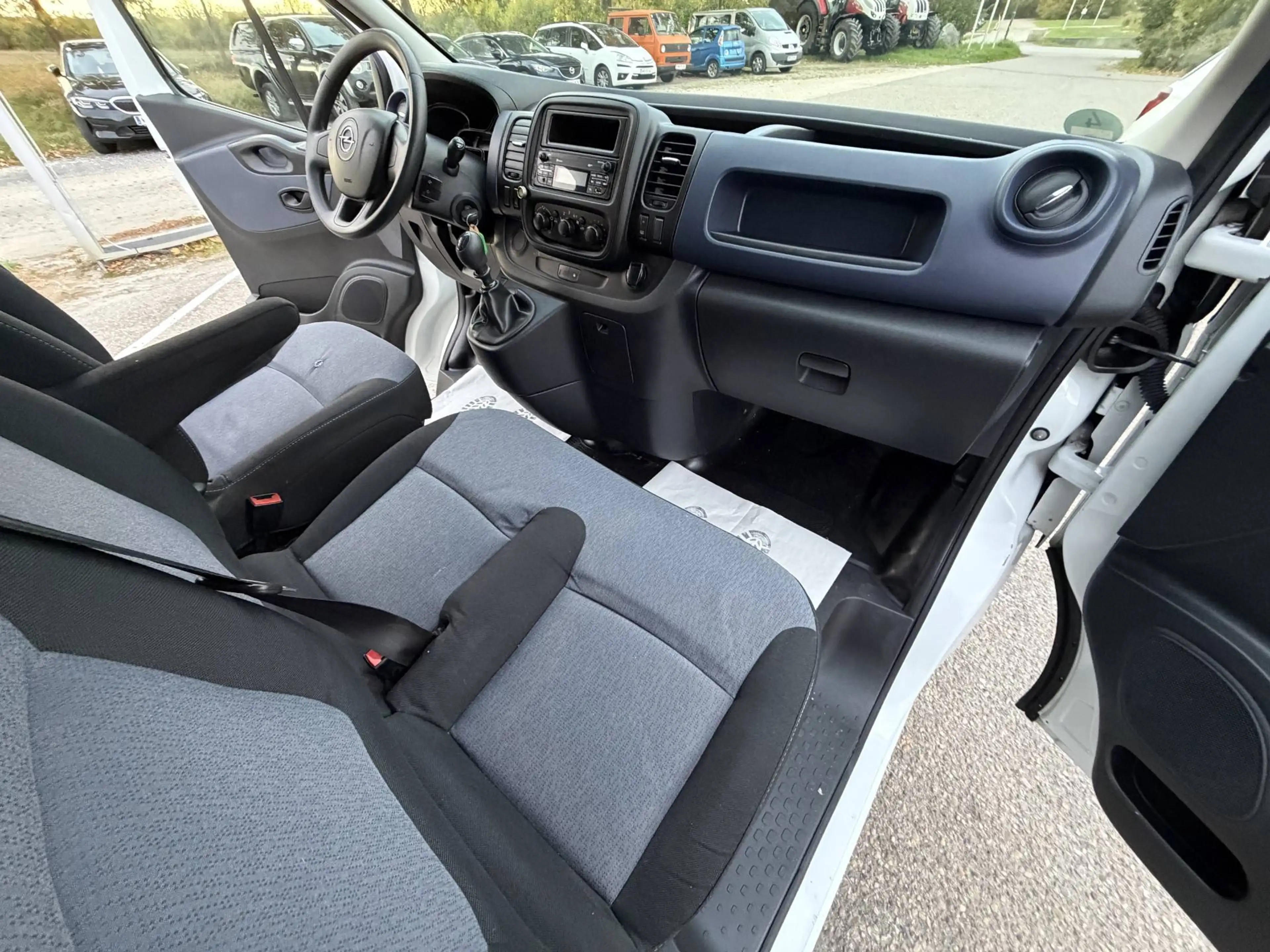Opel Vivaro Kasten L1H1*Pickerl NEU*Klima* — photo 15