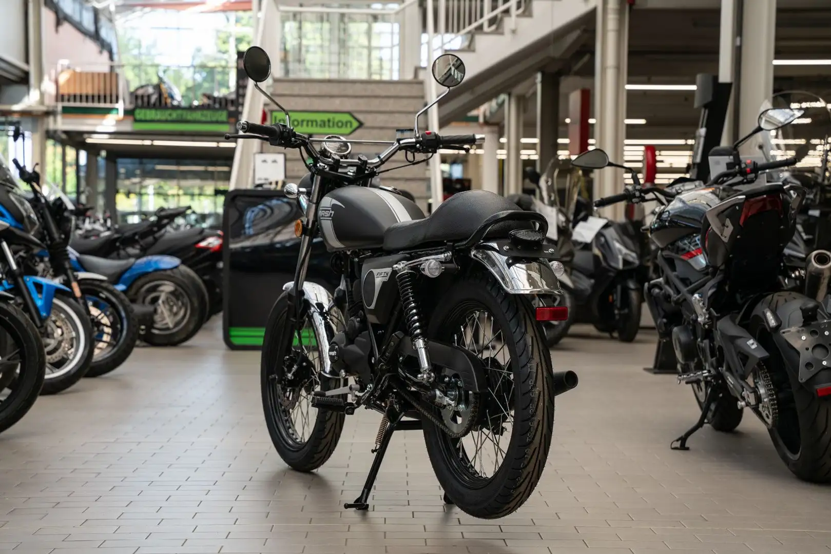 Mash Fifty 50, sofort lieferbar, Lieferservice Černá - 2