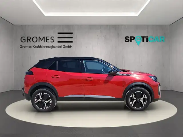 Peugeot 2008 view 2