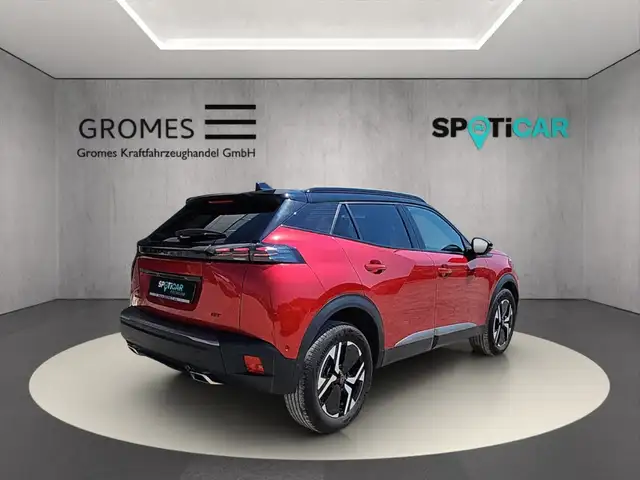 Peugeot 2008 view 3