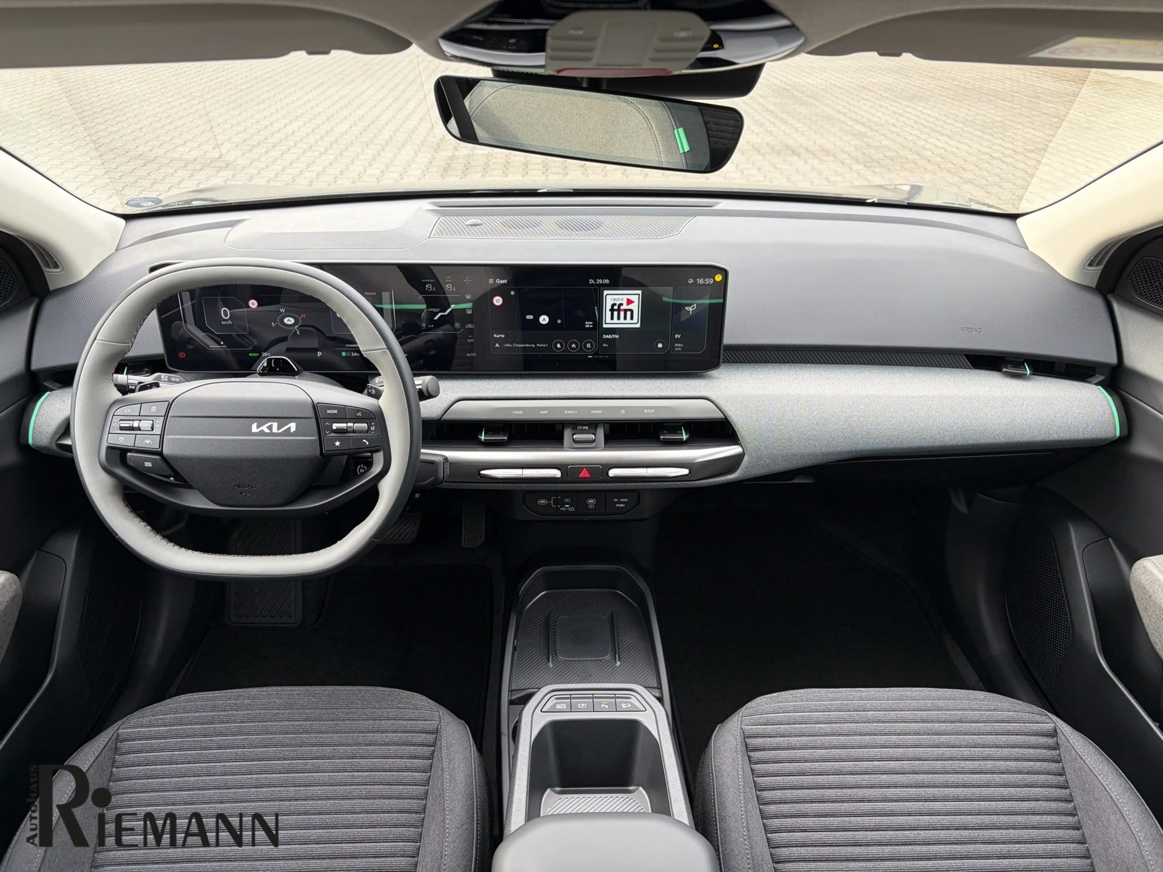 Kia EV4 58,3-kWh Earth + WinterConnect-Paket — photo 8