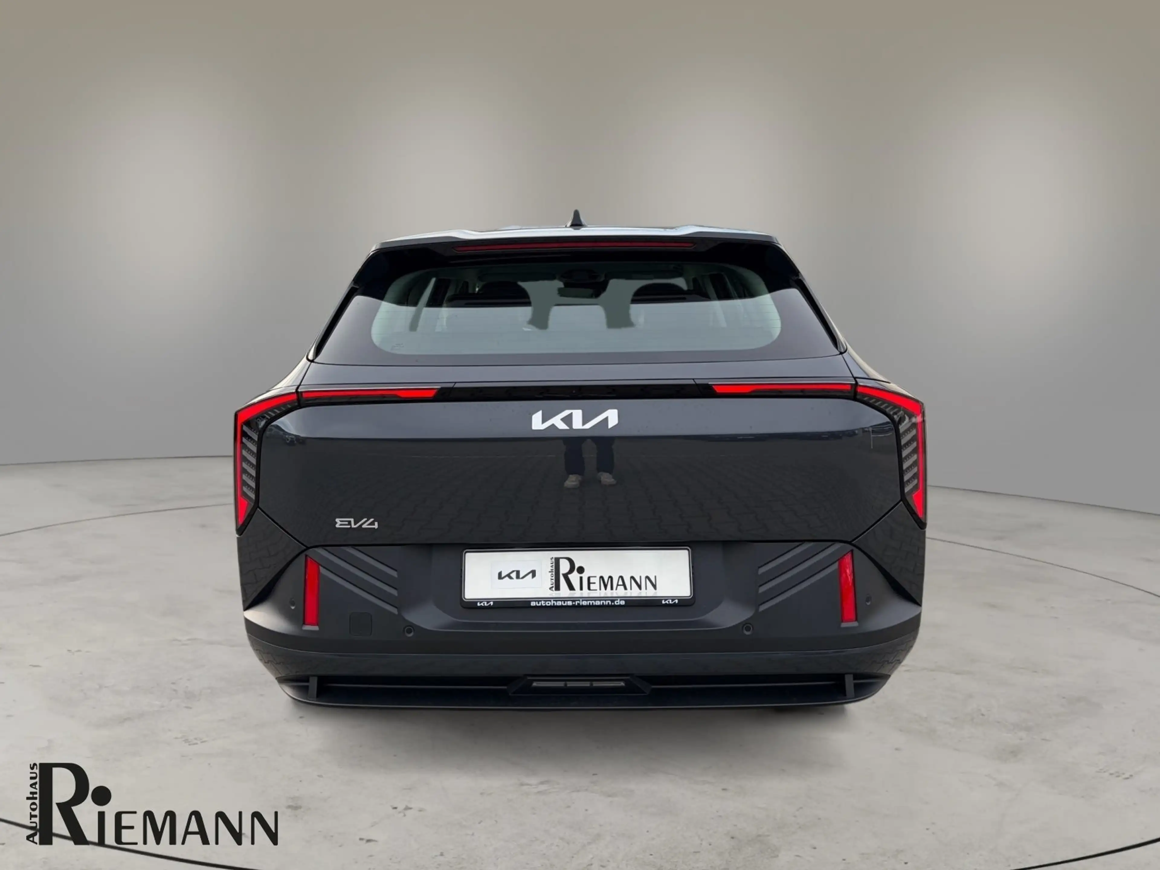 Kia EV4 58,3-kWh Earth + WinterConnect-Paket — photo 4