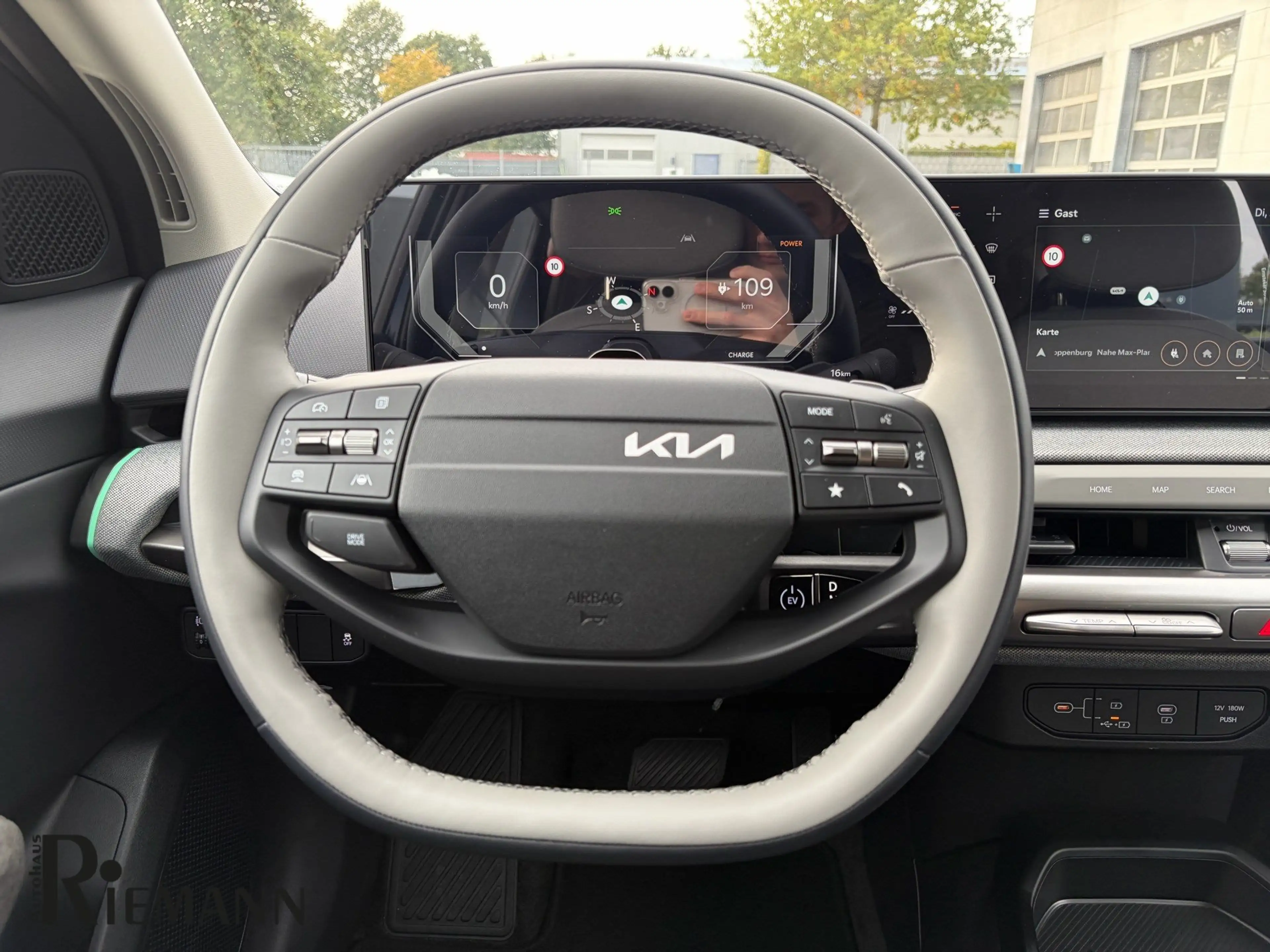 Kia EV4 58,3-kWh Earth + WinterConnect-Paket — photo 12