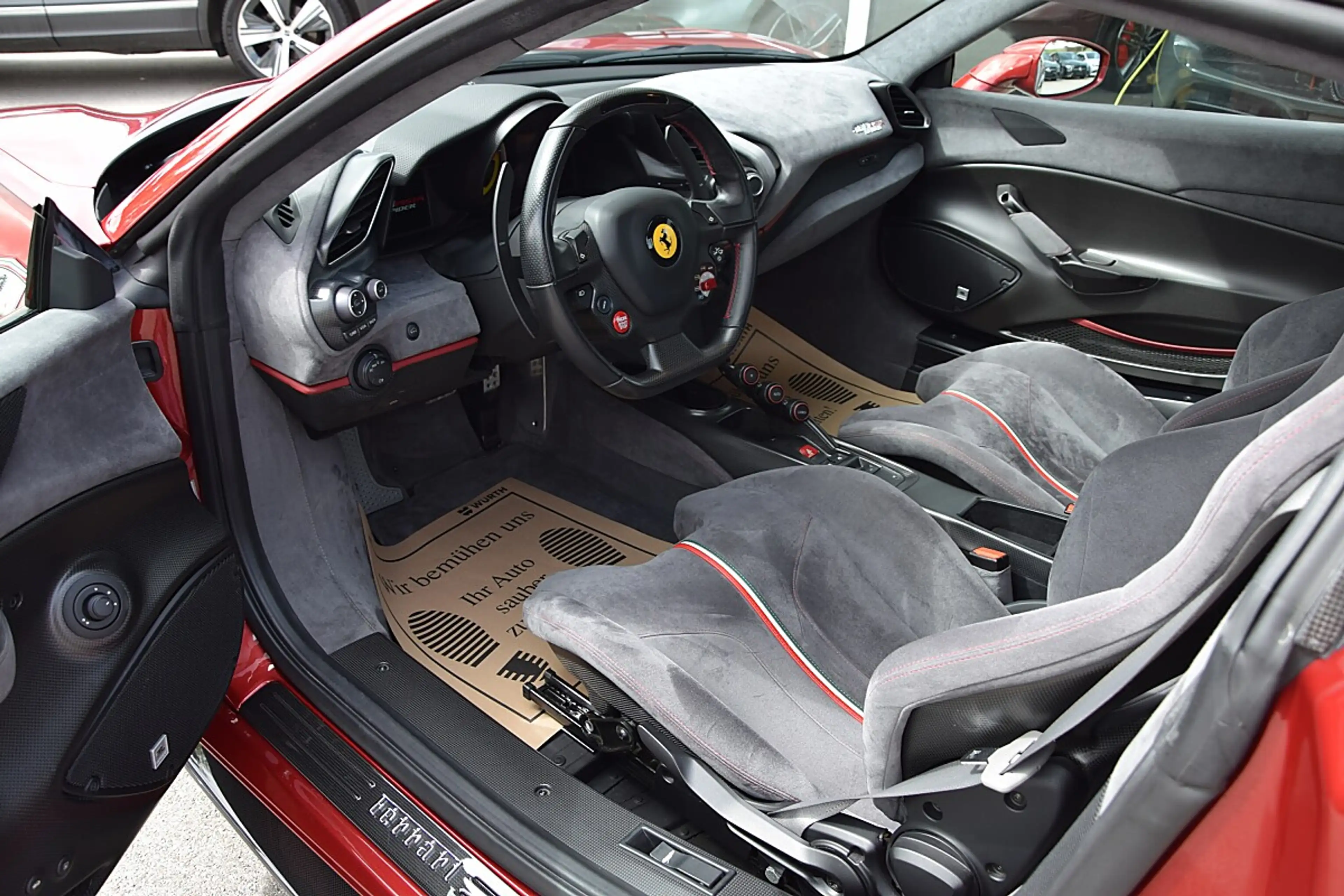 Ferrari 488 Spider Pista *Full Carbon*2xKamera*Lift*Painted... — photo 4