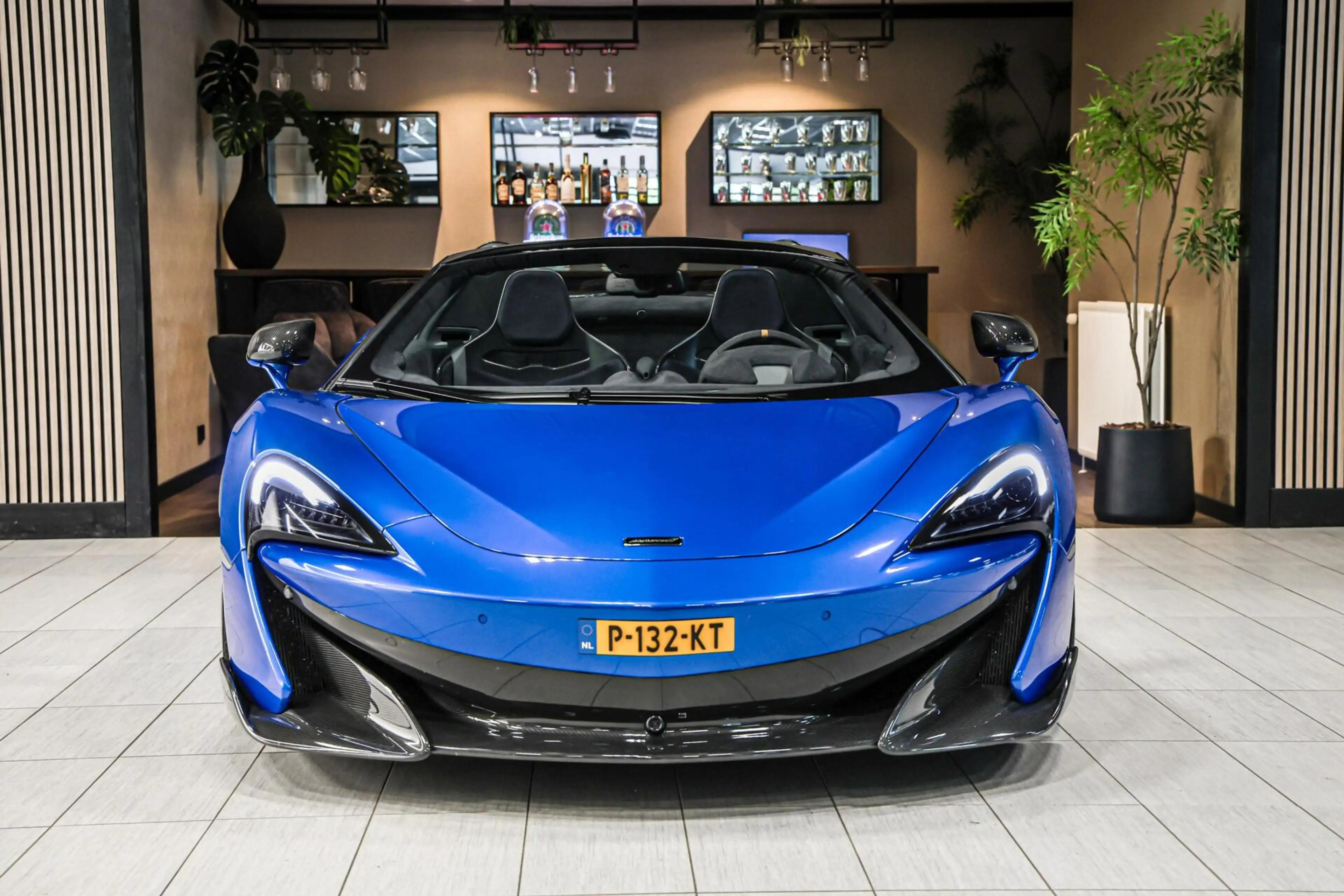 McLaren 600LT Spider 3.8 V8|Senna seats|PPF|Lift|Carbon|B&W — photo 12